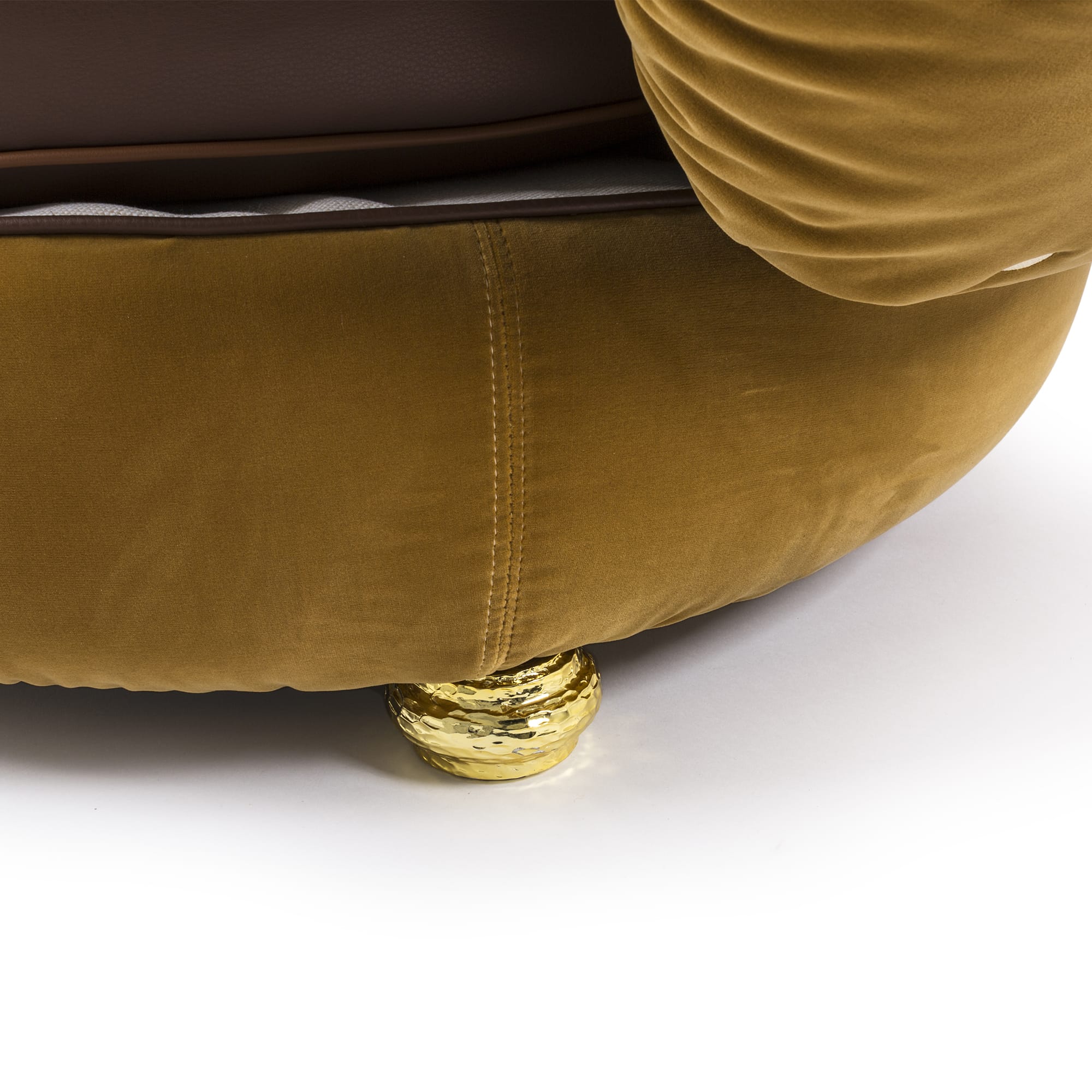 Burgher Chair detail image - Resin Society