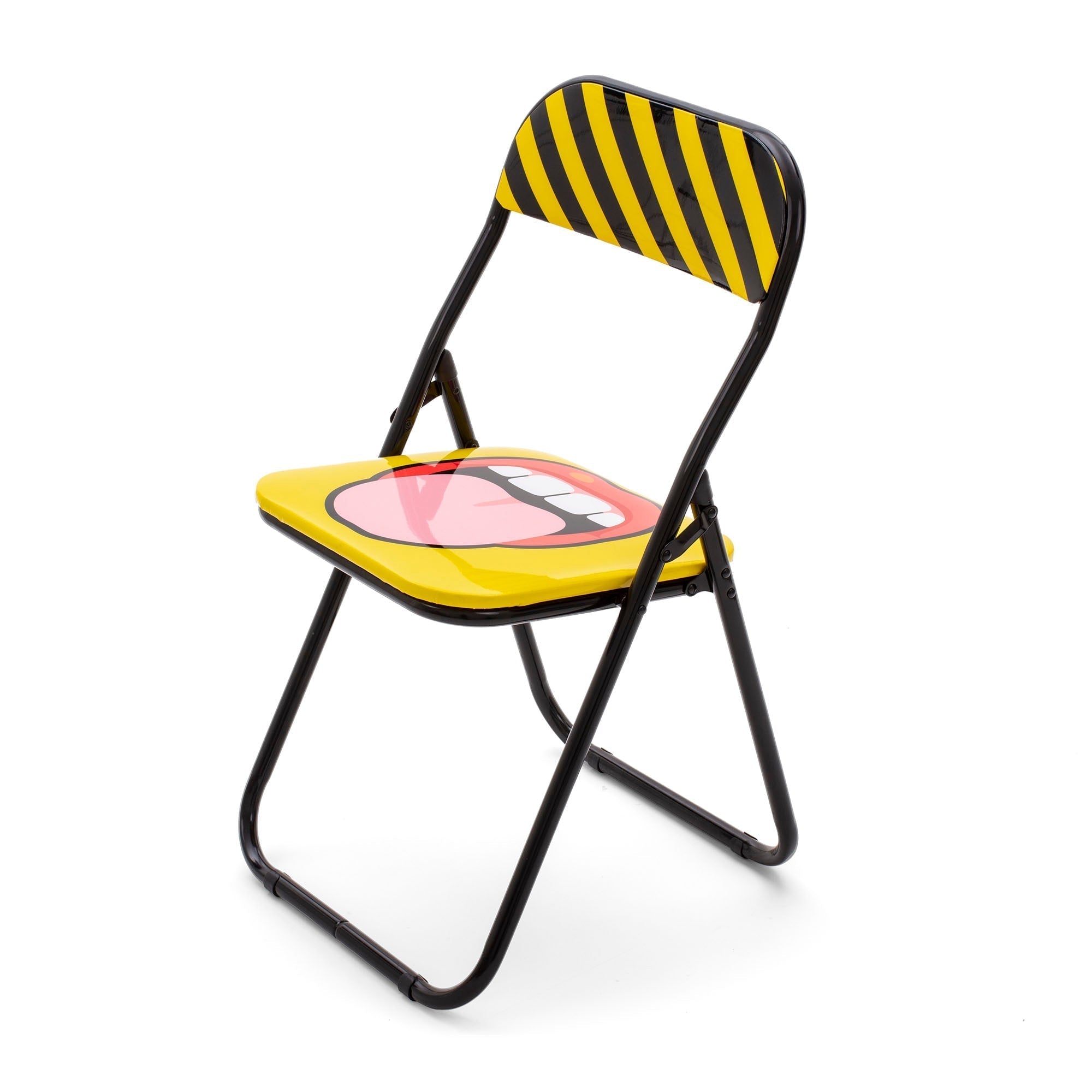 Folding Chair Tongue detail image - Resin Society