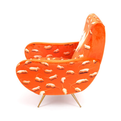Armchair Kitten detail image - Resin Society