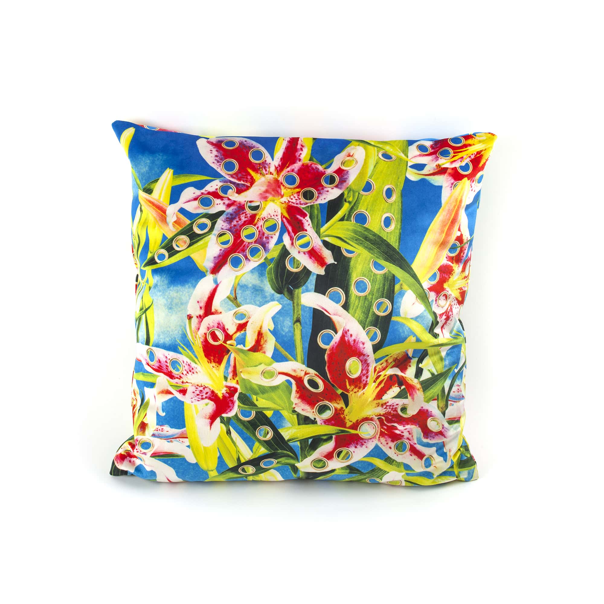 Cushion Flower with holes by DEKOR - Resin Society