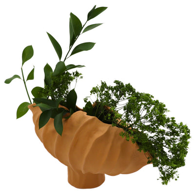 Sirene Shell Vase by Ro'Table - main product image for Resin Society