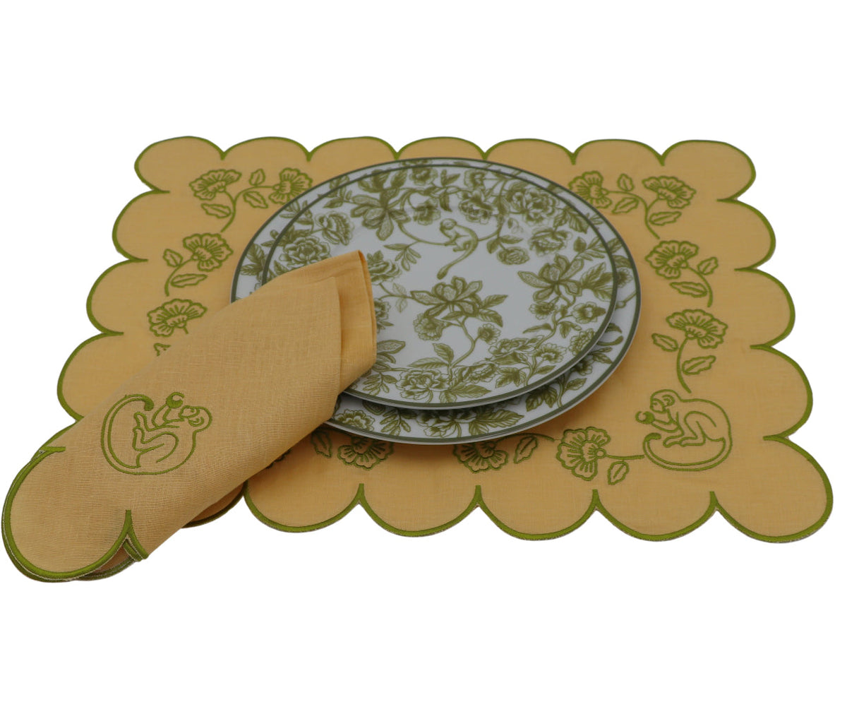 Sunlit Moss Napkin - Set of 4 by Ro'Table - product image 6 for Resin Society