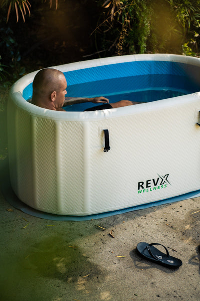 RevX Inflatable Tub Deluxe