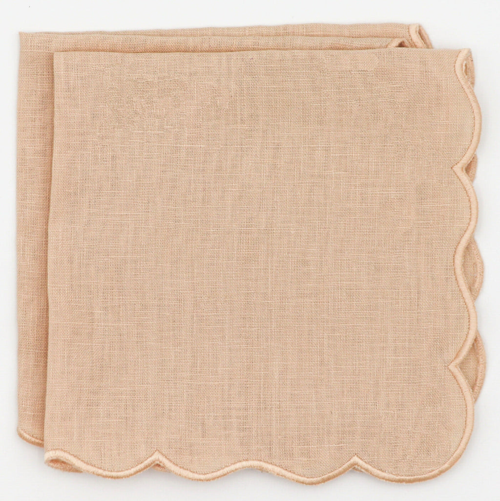 Vanilla Swirl Napkin - Set of 4 by Ro'Table - main product image for Resin Society