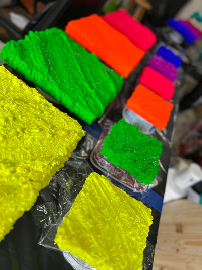 ABSTRACT POP ART NEON TEXTURED WALL
