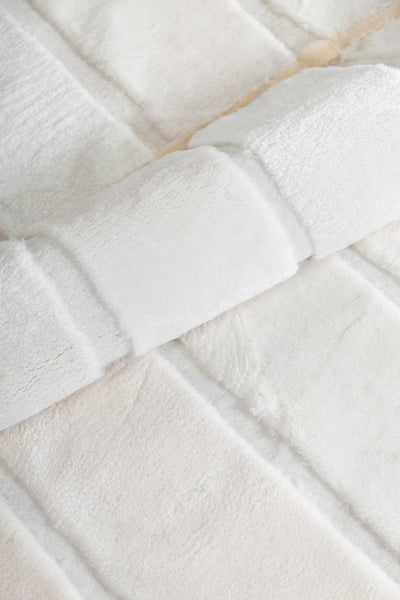 Whisper - Mercerized Shearling Rug by Homelosophy