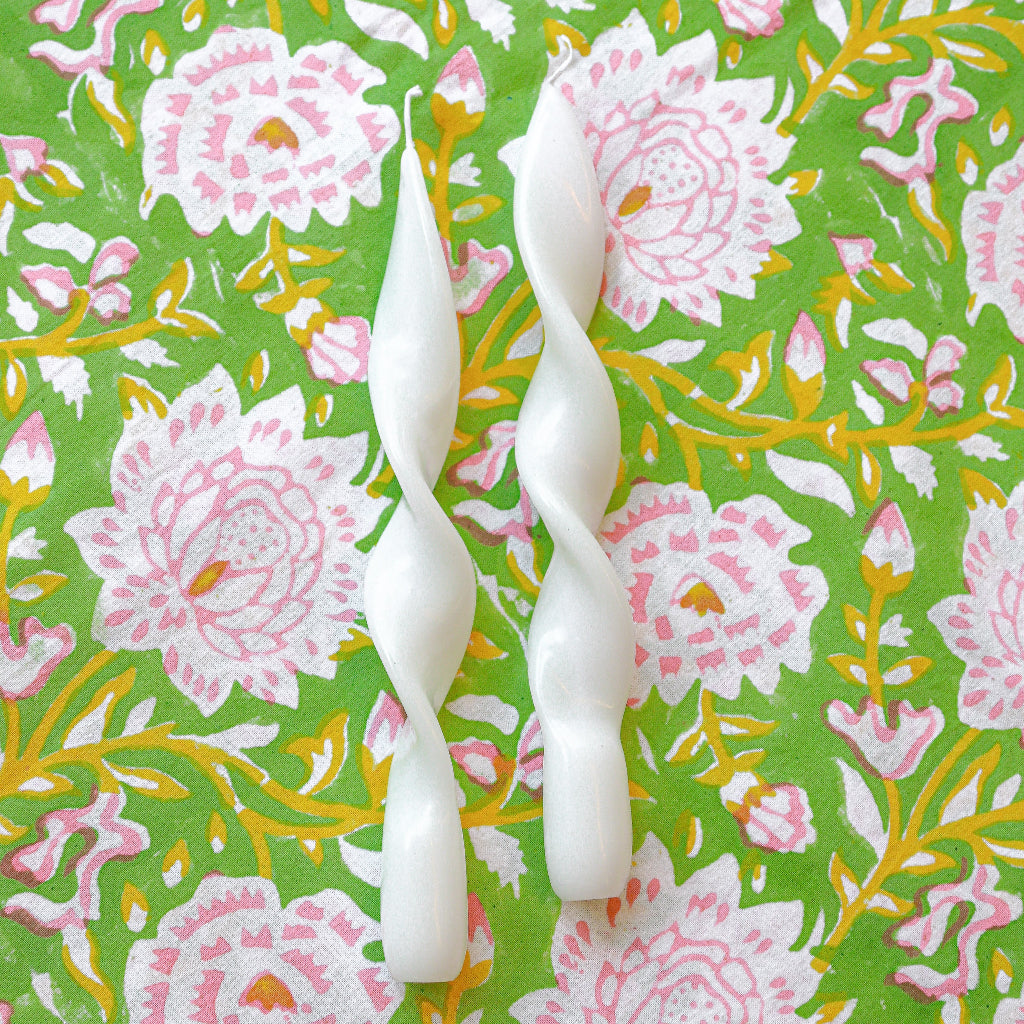 20 White Cotton Swirl Candles - 10 Packs of 2 by Ro'Table - product image 3 for Resin Society