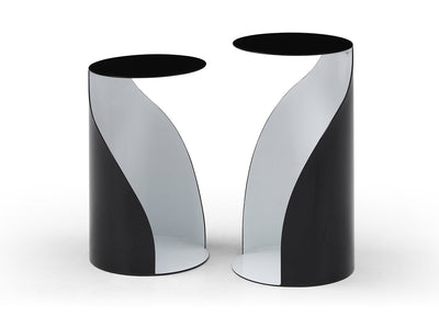 Willie Side Table detail image - Resin Society