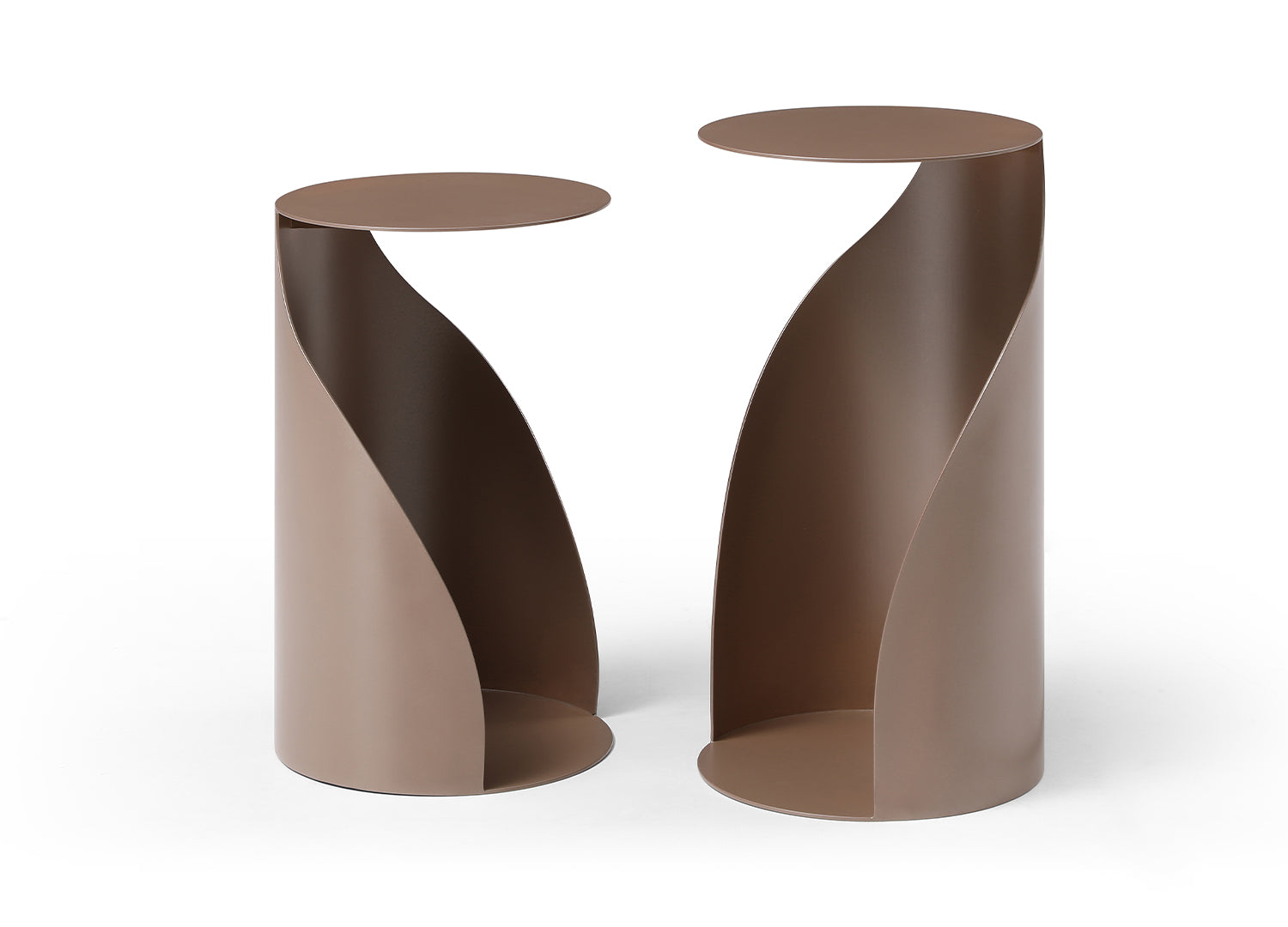Willie Side Table detail image - Resin Society