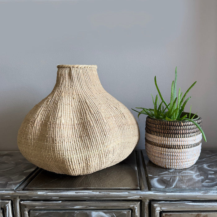 Garlic Tonga Sculptural Basket - Medium by Mbare Ltd - product image 2 for Resin Society