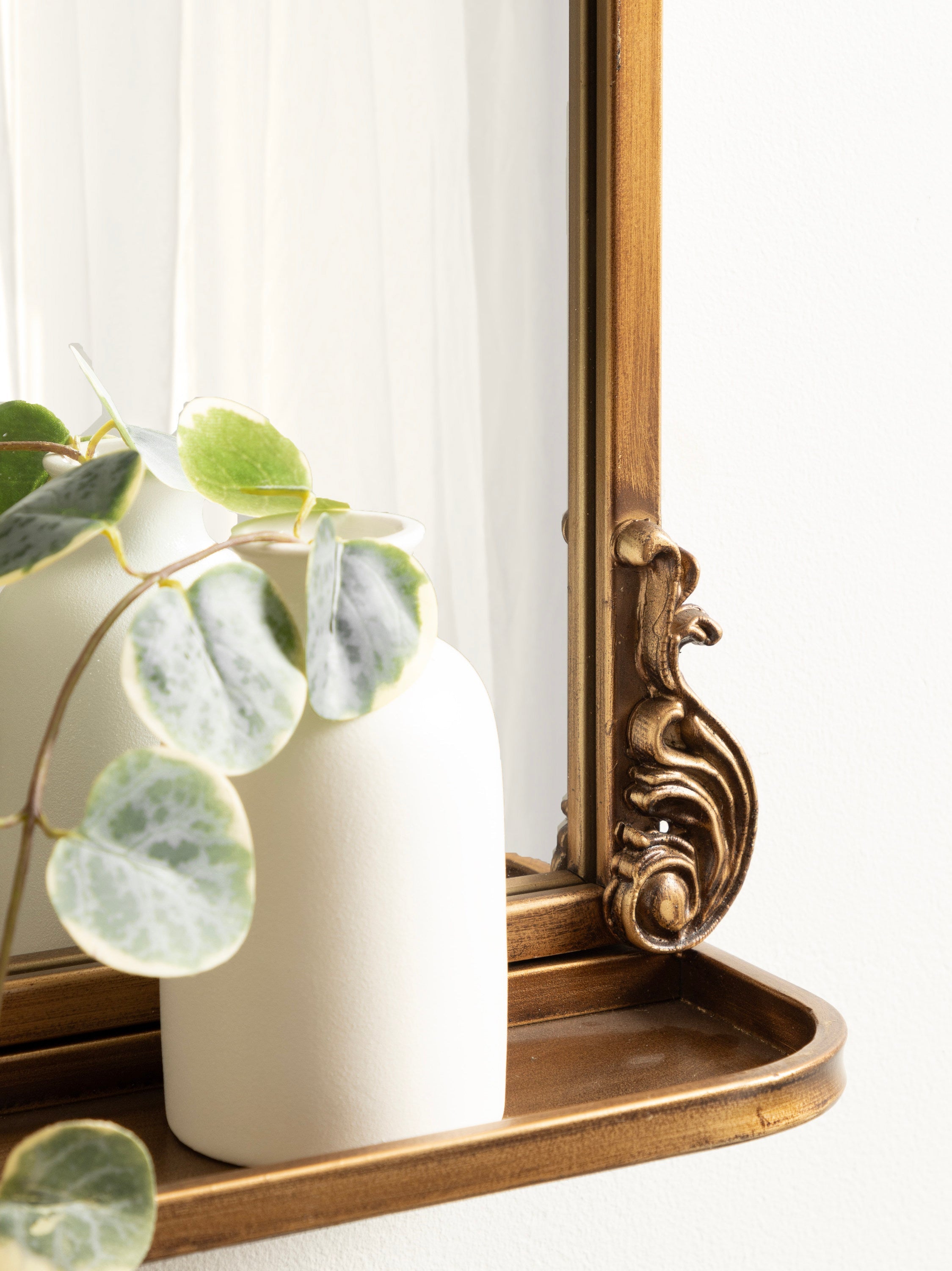 Arendahl Traditional Arch Mirror with Shelf by kateandlaurel - product image 9 for Resin Society