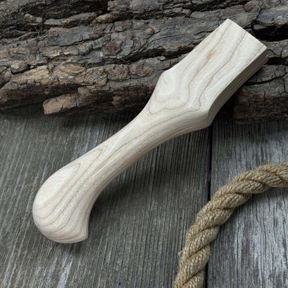 Ash wood handle for adze or axe, 23 cm long, with two red oak wedges