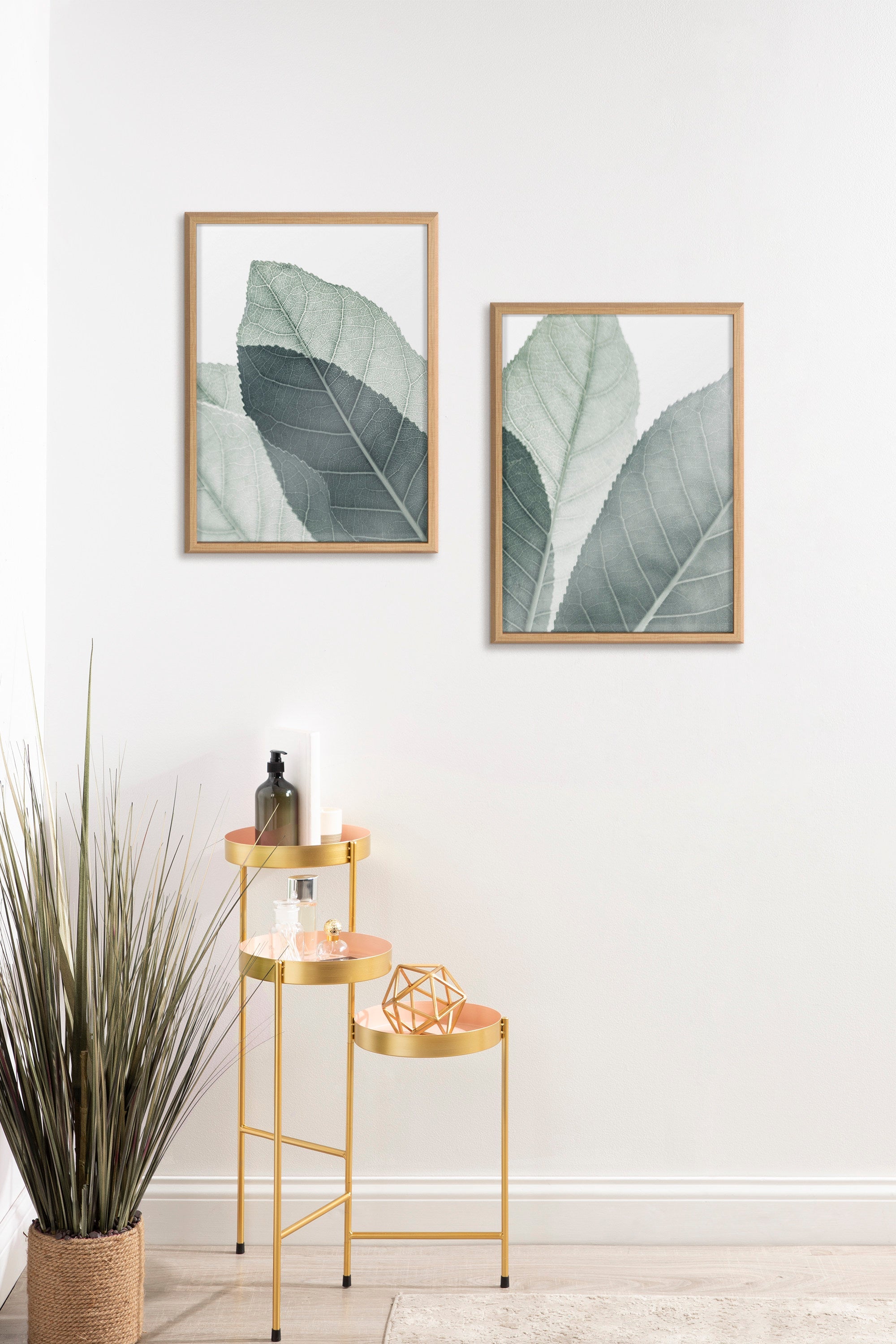 Blake Modern Green Leaf Botanical Framed Printed Glass by The Creative by kateandlaurel - product image 7 for Resin Society
