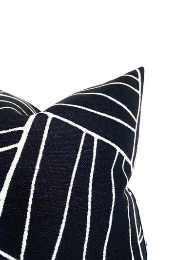 Jordan Woven Pillow Cover in Black, Thibaut Pillows