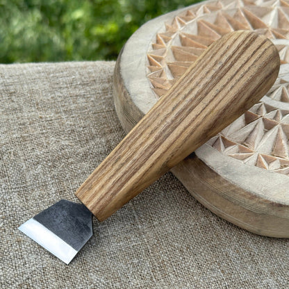 Chip Carving Knife with 3 cm blade and ash wood handle by Sharky Forged Steel Tools