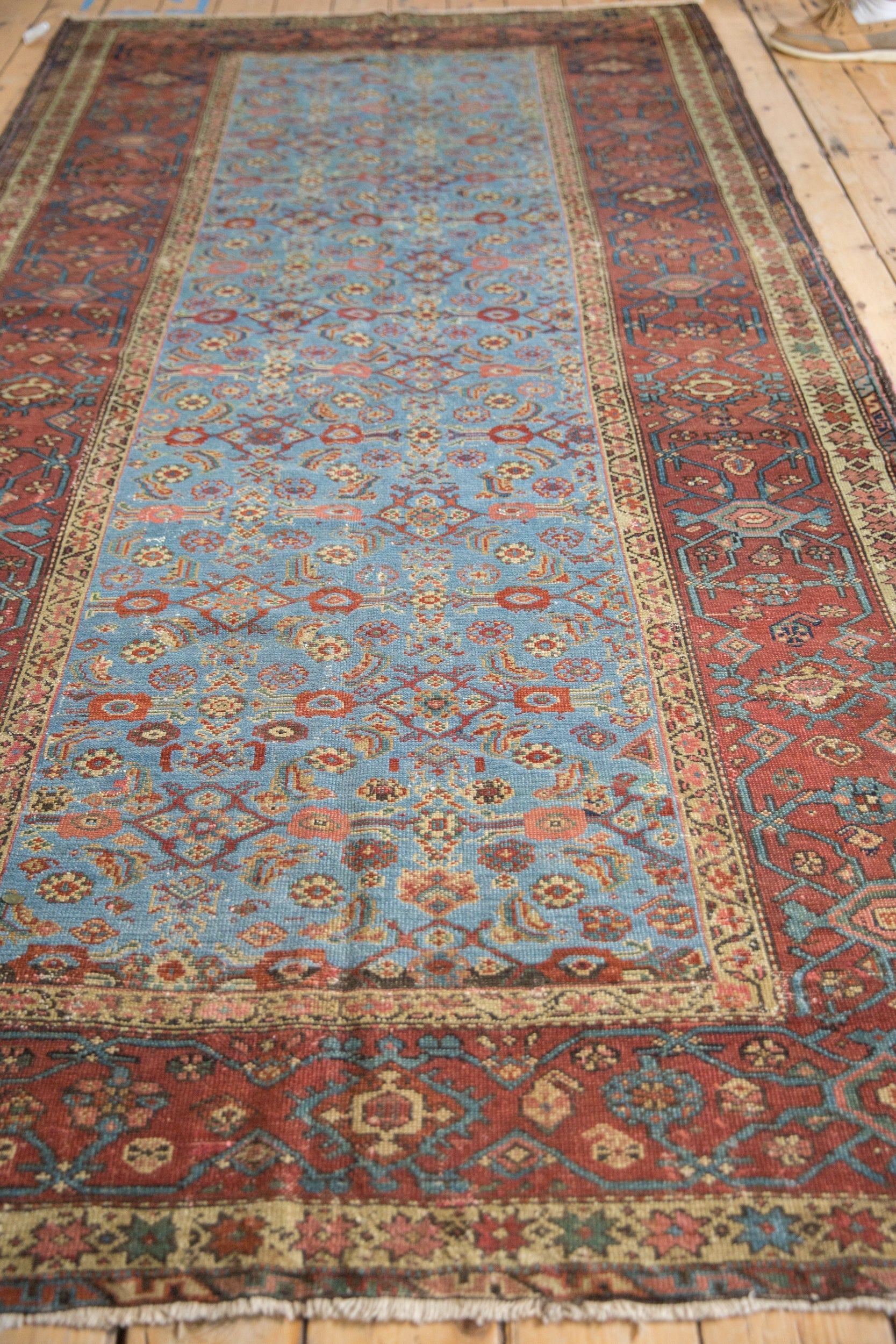 5x9.5 Antique Fereghan Carpet by Old New House® - product image 5 for Resin Society