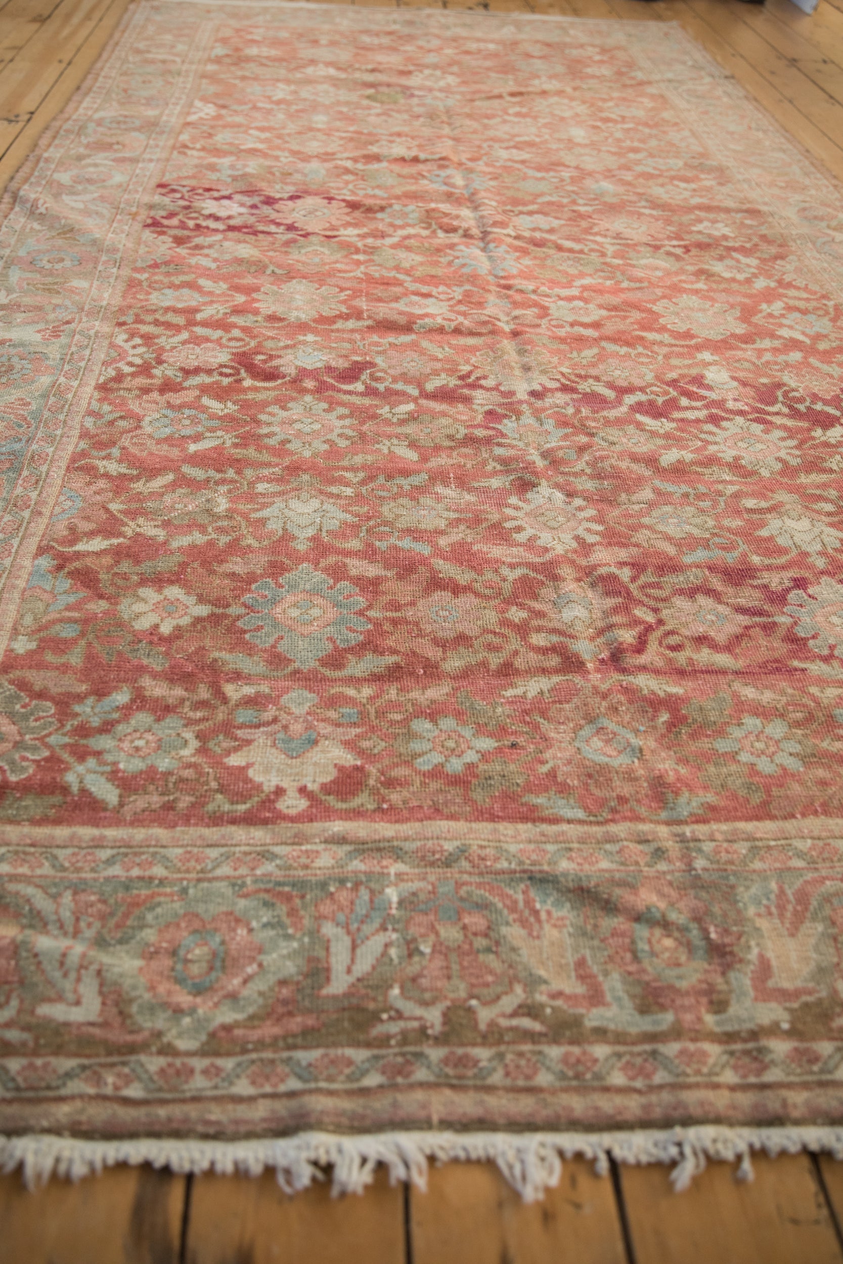 5.5x10 Vintage Distressed Mahal Carpet by Old New House® - product image 8 for Resin Society