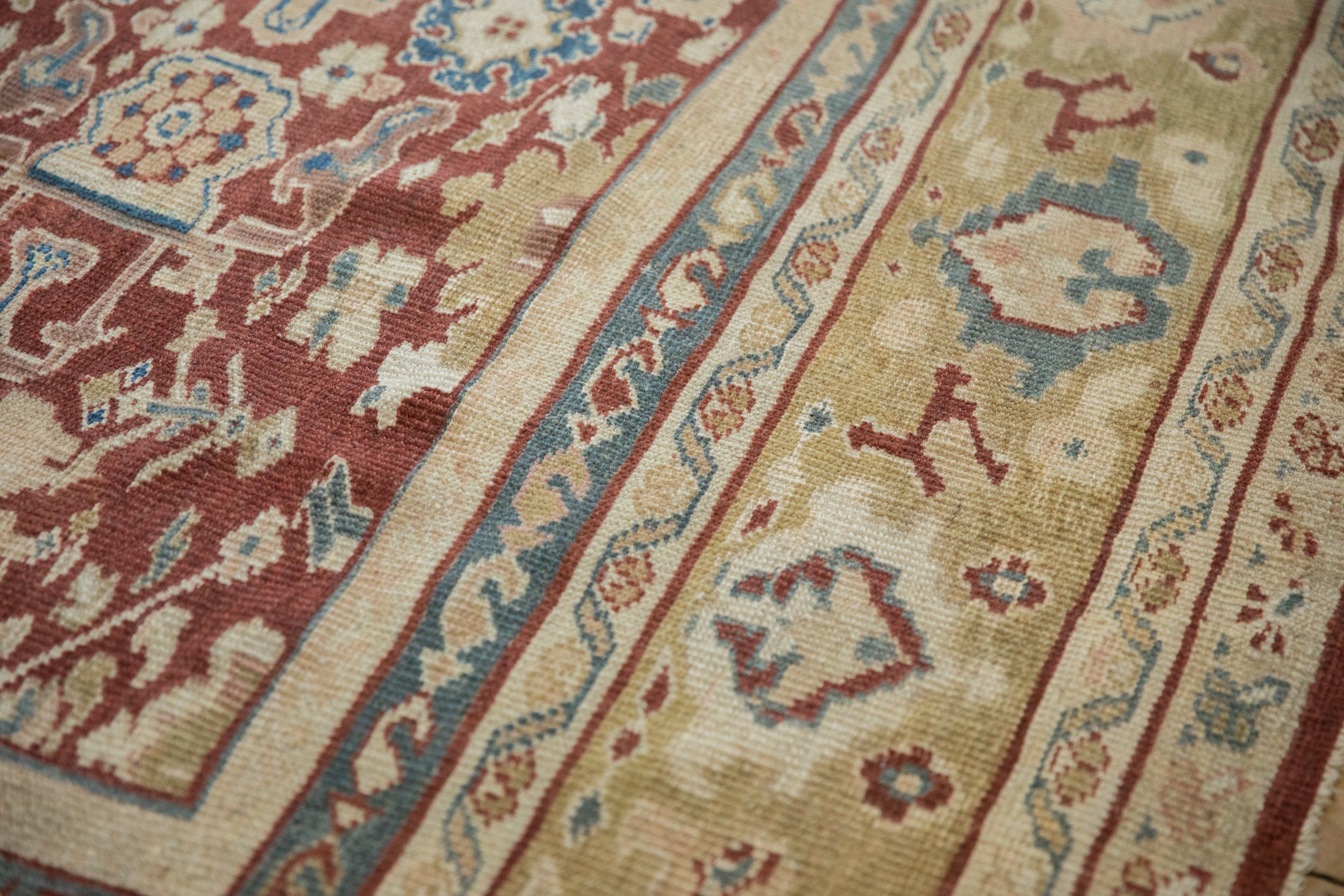 10x13.5 Antique Mahal Carpet by Old New House® - product image 5 for Resin Society