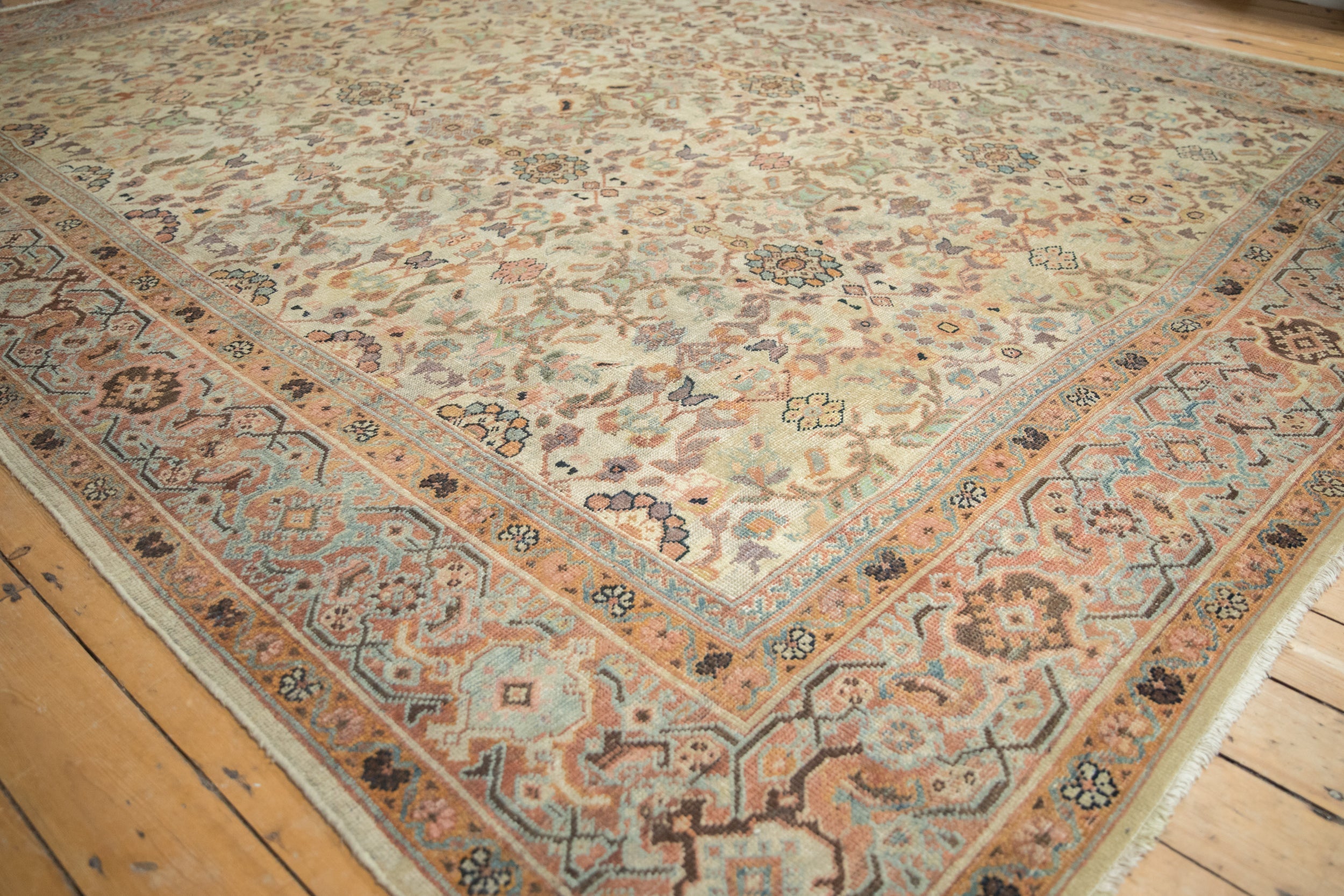 10x12 Antique Mahal Carpet by Old New House® - product image 4 for Resin Society