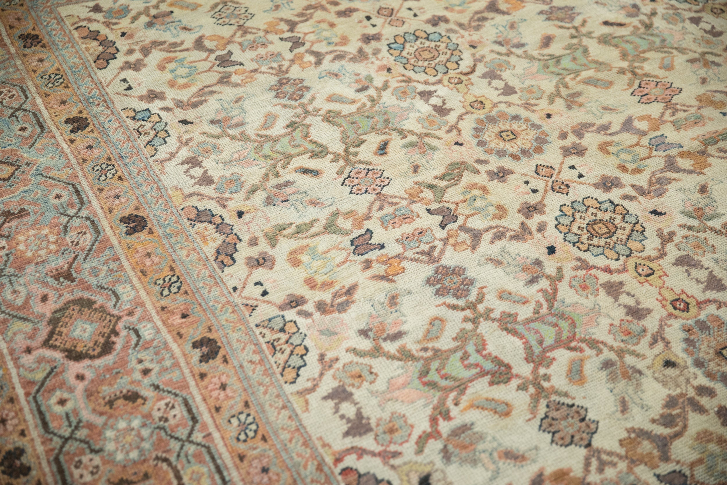 10x12 Antique Mahal Carpet by Old New House® - product image 11 for Resin Society