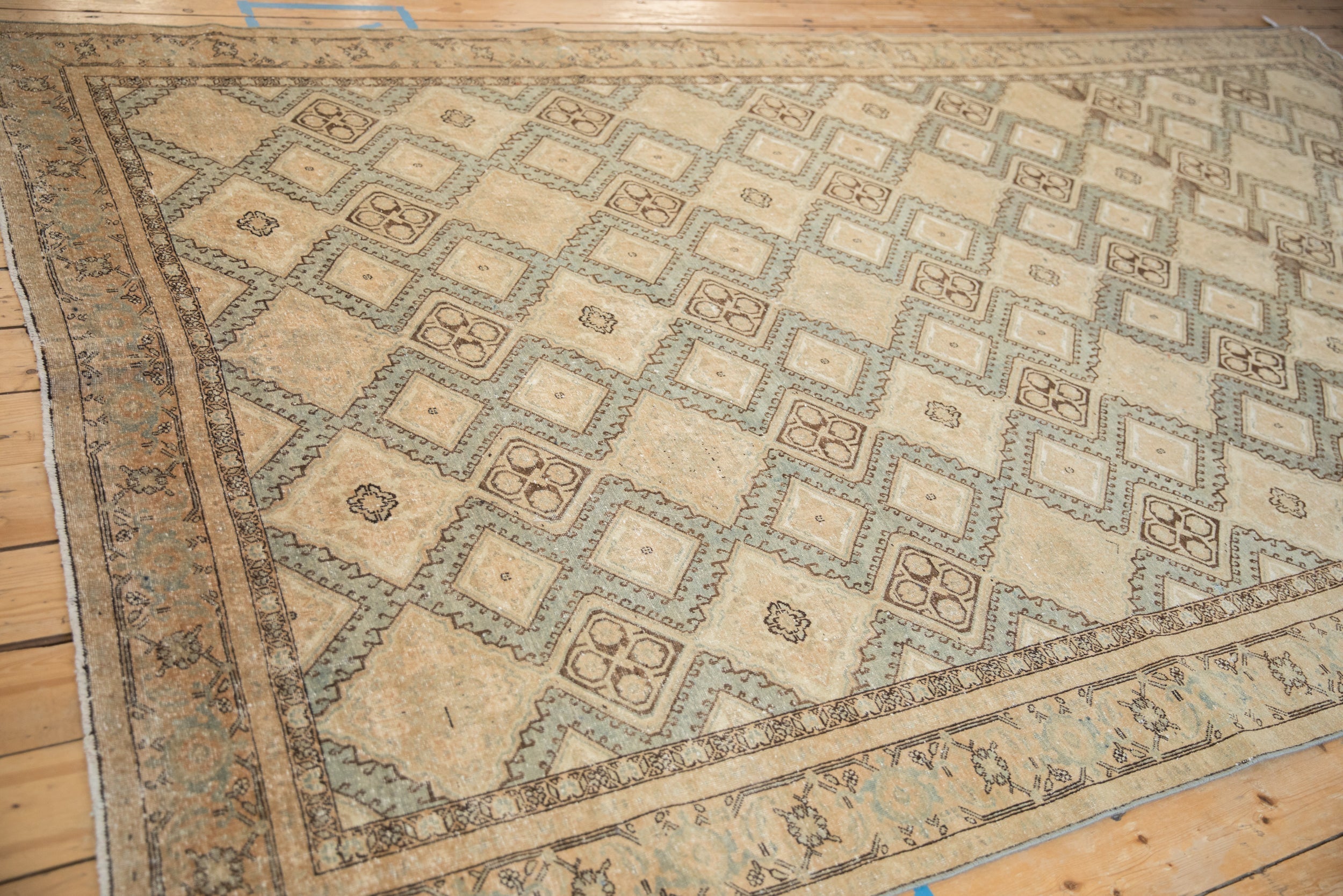 7x12 Vintage Distressed Sivas Carpet by Old New House® - product image 6 for Resin Society