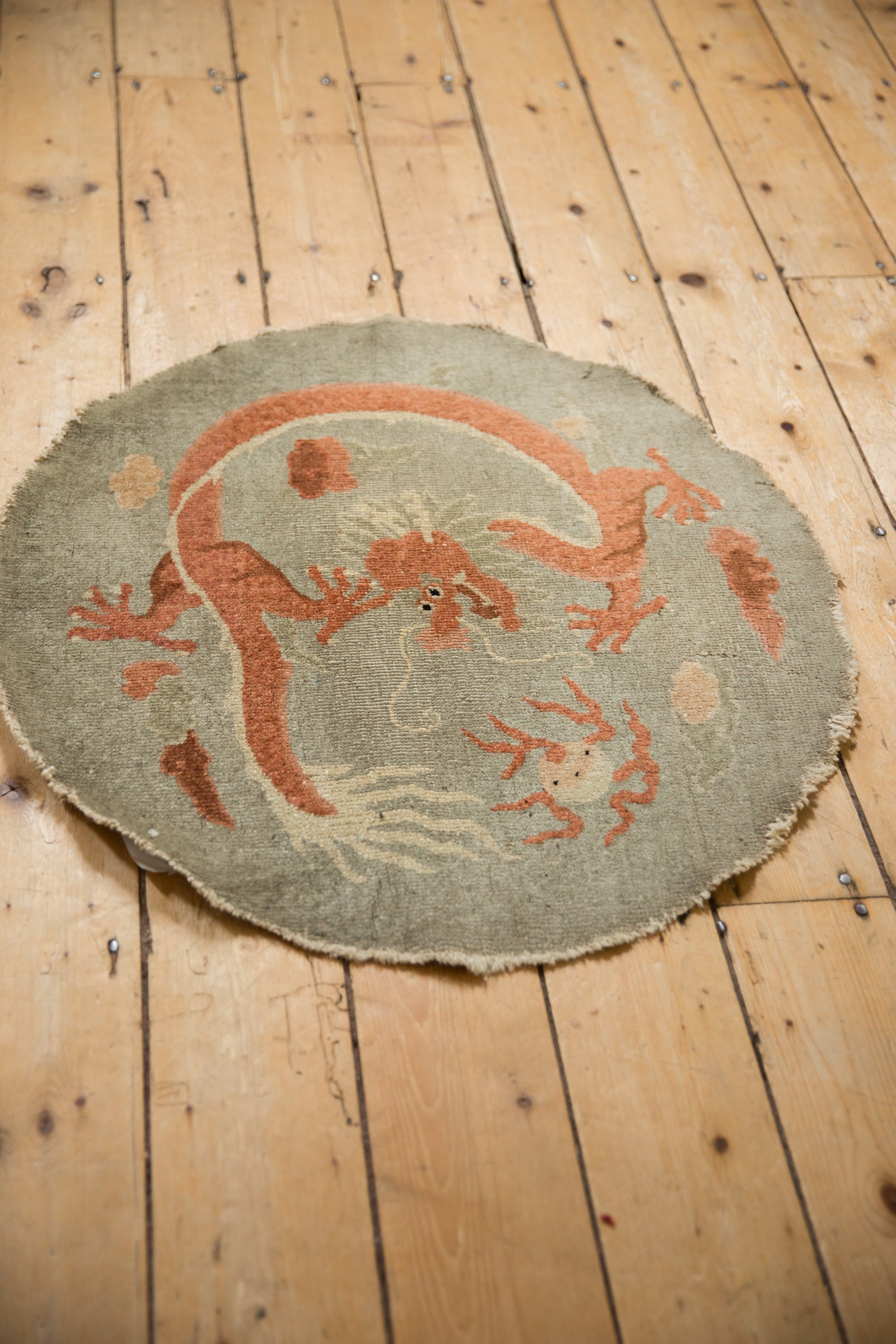 2.5x2.5 Antique Art Deco Round Rug Mat by Old New House® - product image 5 for Resin Society