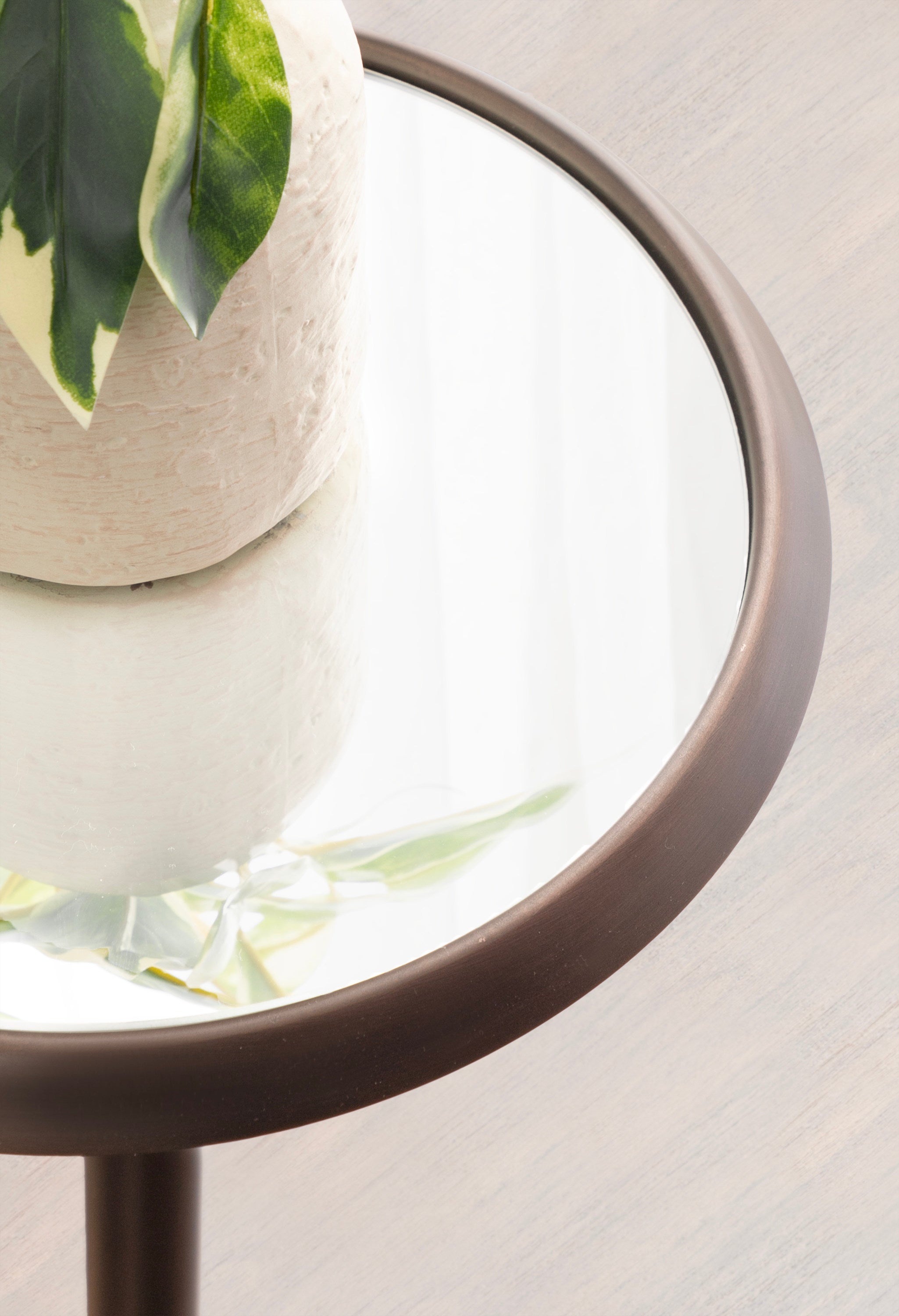 Sanzo Metal Drink Table by kateandlaurel - product image 9 for Resin Society