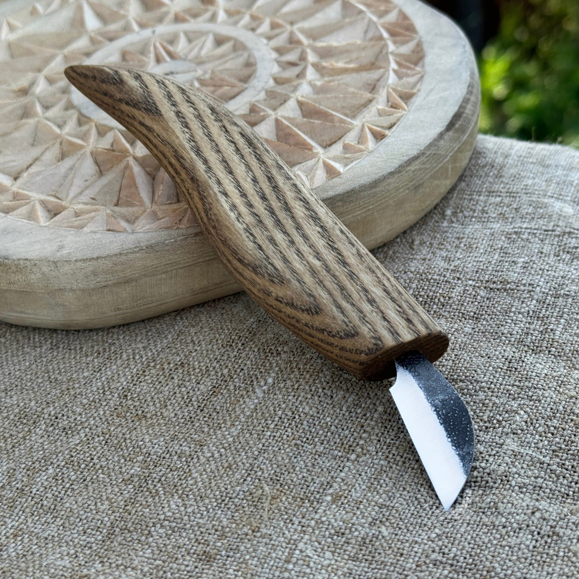 Detail Chip Carving Knife with 3 cm blade and ash wood handle by Sharky Forged Steel Tools