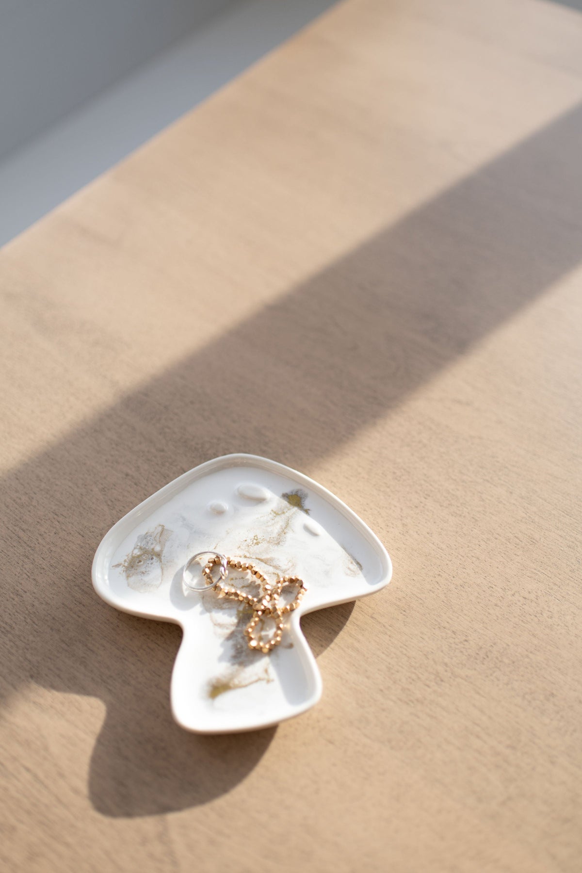 Mushroom Shaped Acacia Cheese Board and Ceramic Tray