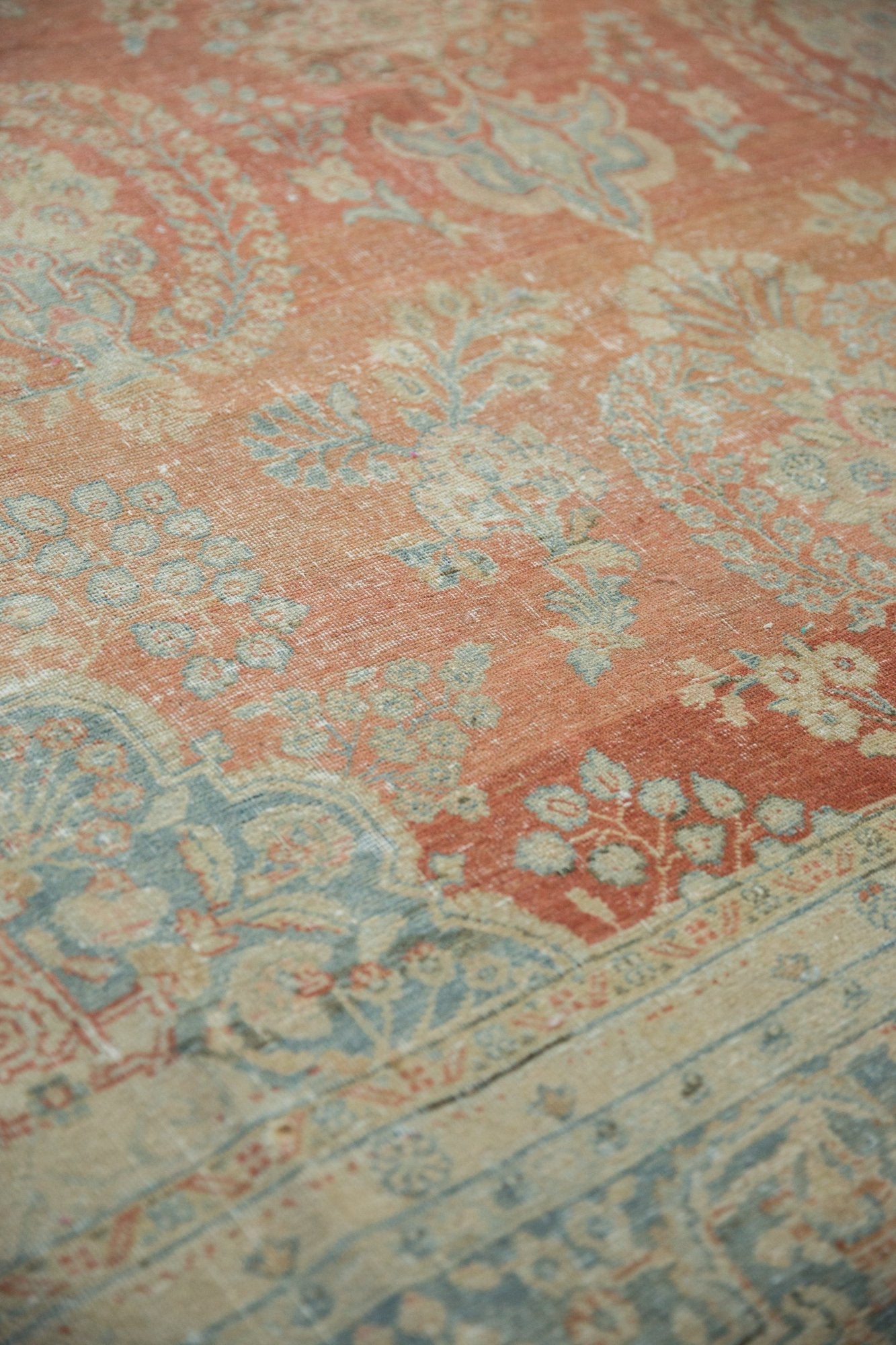 9.5x13.5 Vintage Distressed Mahal Carpet by Old New House® - product image 11 for Resin Society