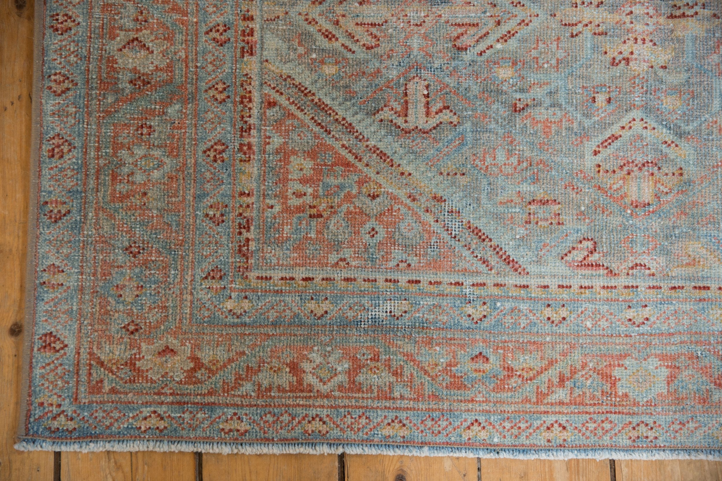 4x6.5 Vintage Distressed Mahal Rug by Old New House® - product image 4 for Resin Society