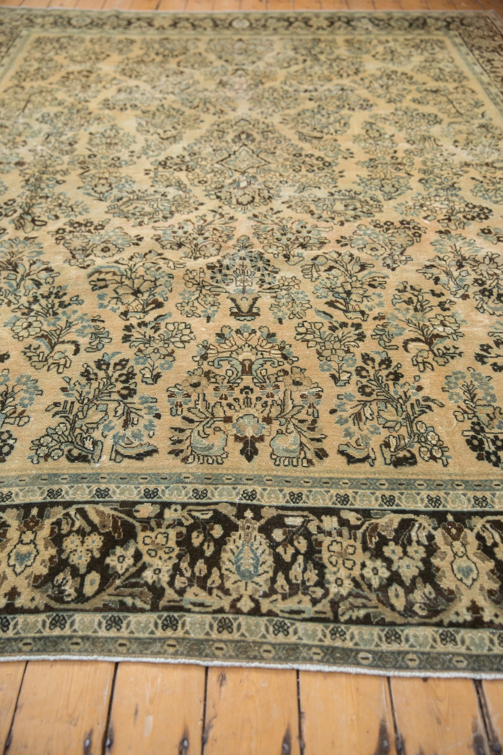 8.5x11.5 Vintage Distressed Arak Carpet by Old New House® - product image 5 for Resin Society