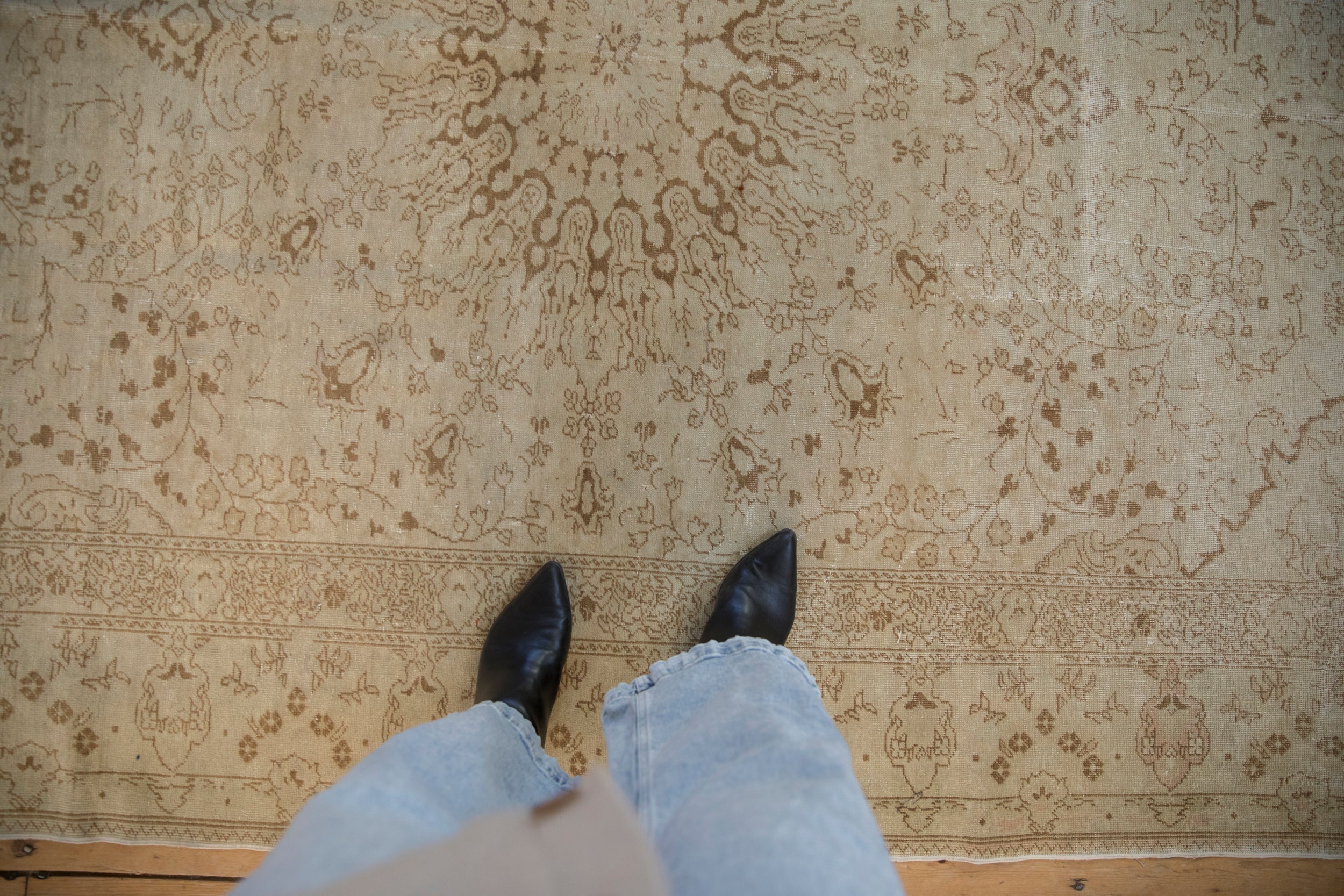 6.5x10 Vintage Distressed Kaisary Carpet by Old New House® - product image 2 for Resin Society