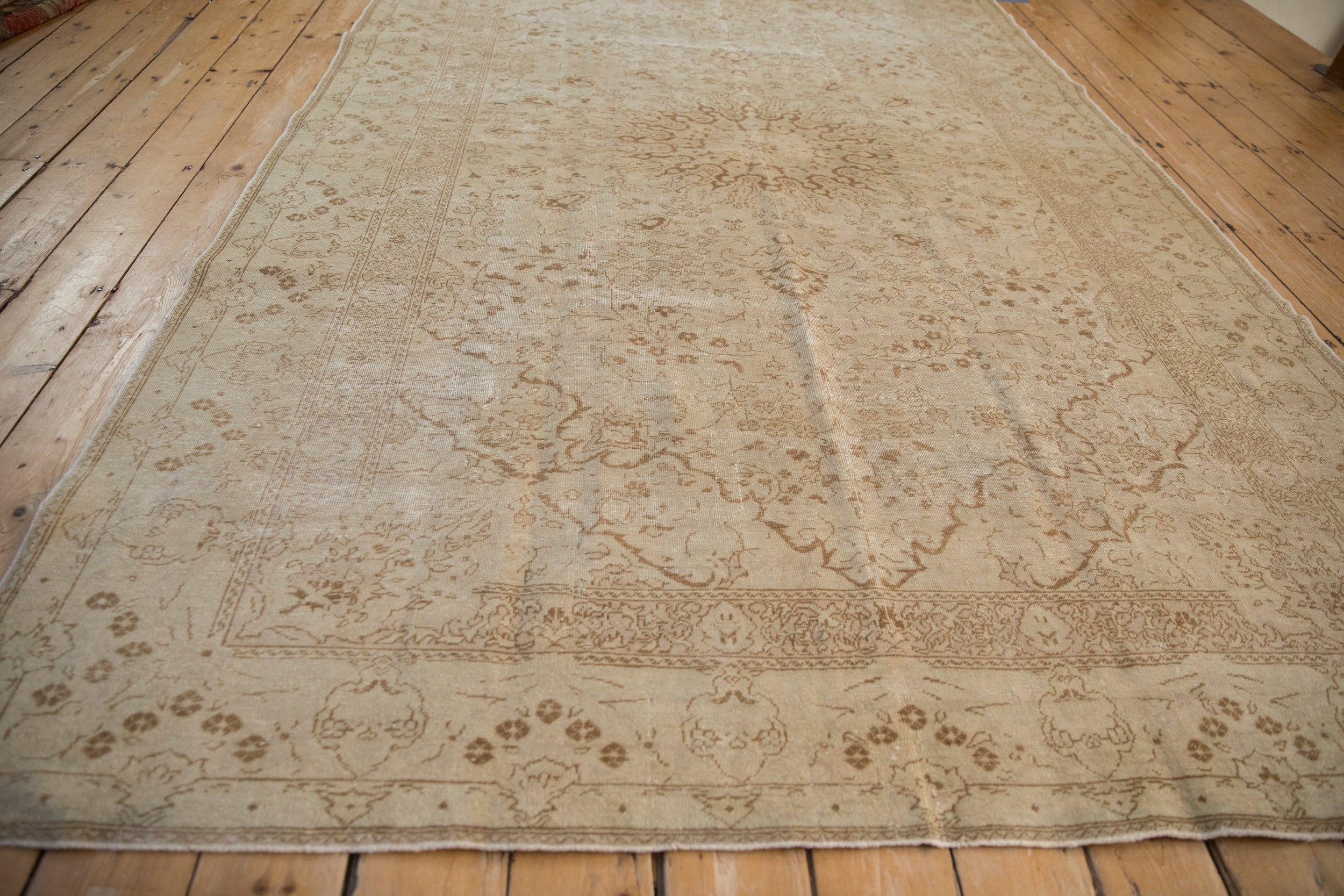 6.5x10 Vintage Distressed Kaisary Carpet by Old New House® - product image 10 for Resin Society