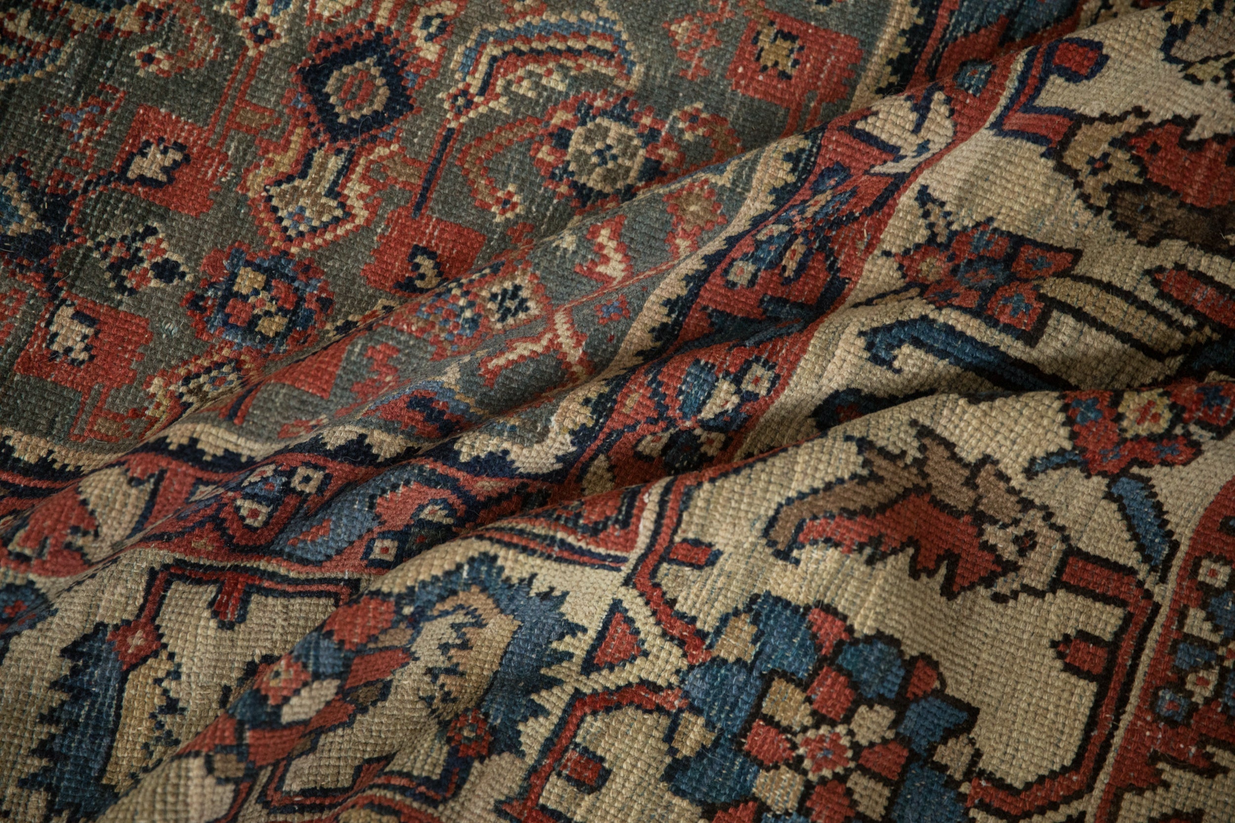 9x12.5 Vintage Distressed Mahal Carpet by Old New House® - product image 13 for Resin Society