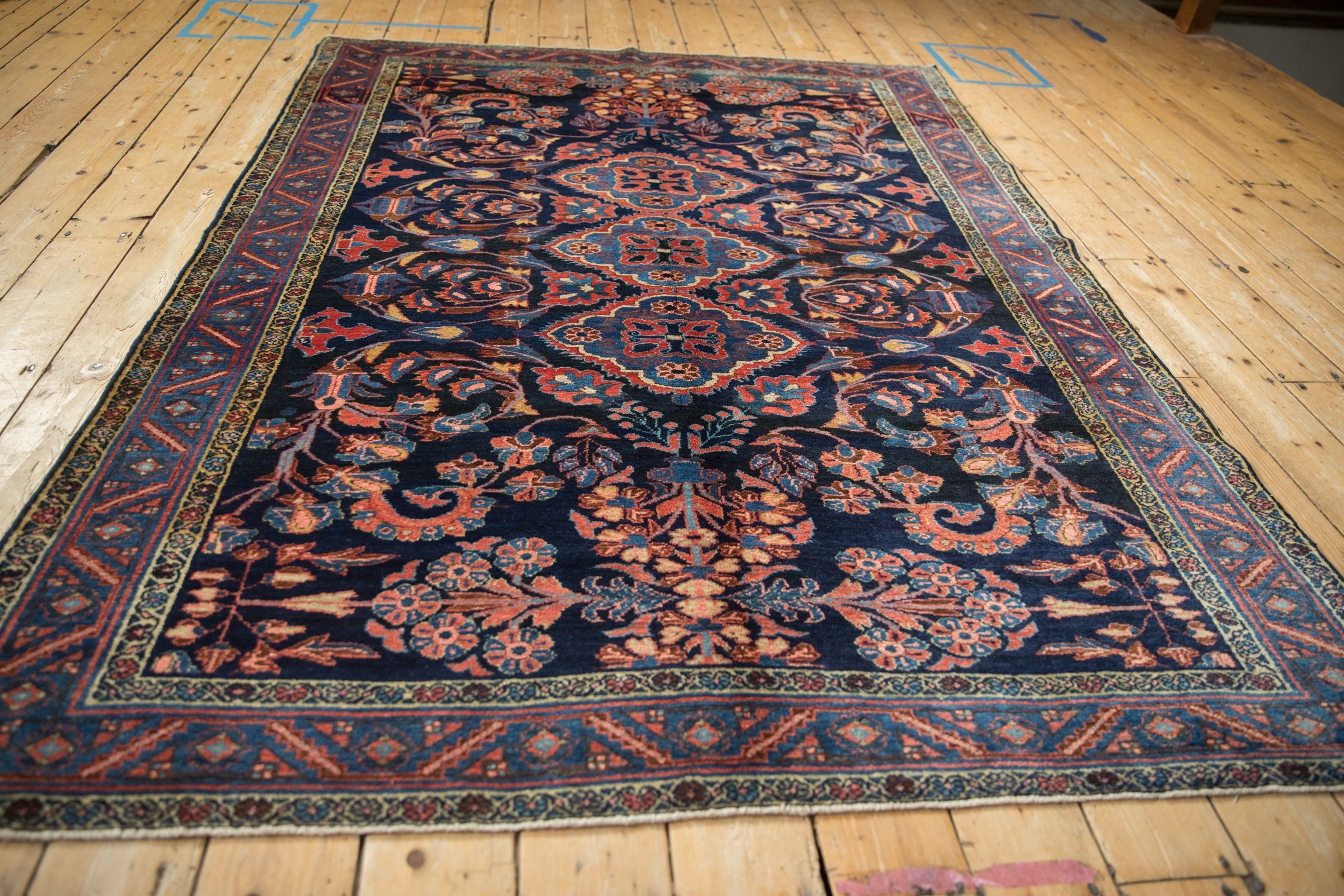 5.5x7.5 Vintage Fine Lilihan Carpet by Old New House® - product image 9 for Resin Society