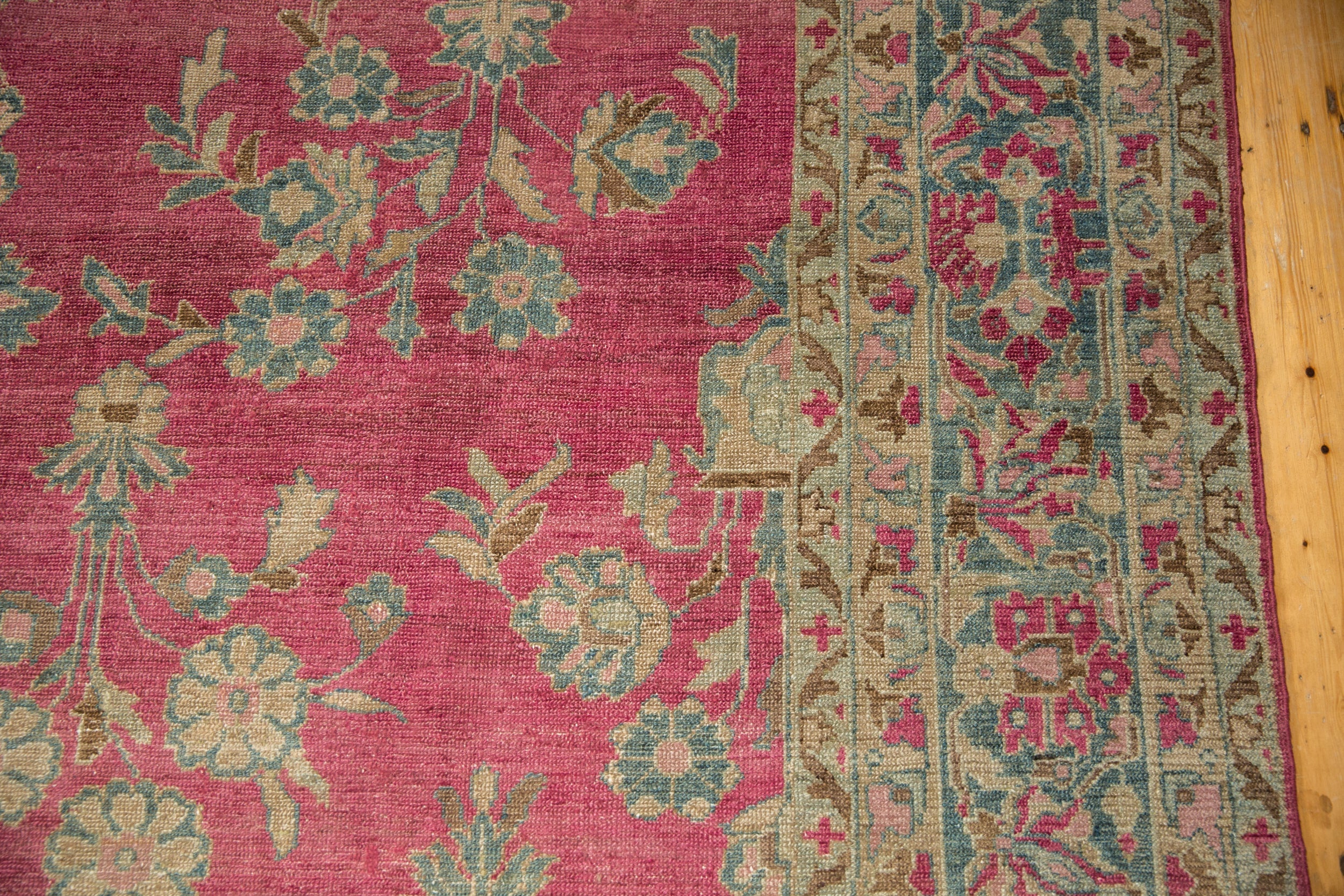 8.5x16 Antique Distressed Lilihan Carpet by Old New House® - product image 3 for Resin Society