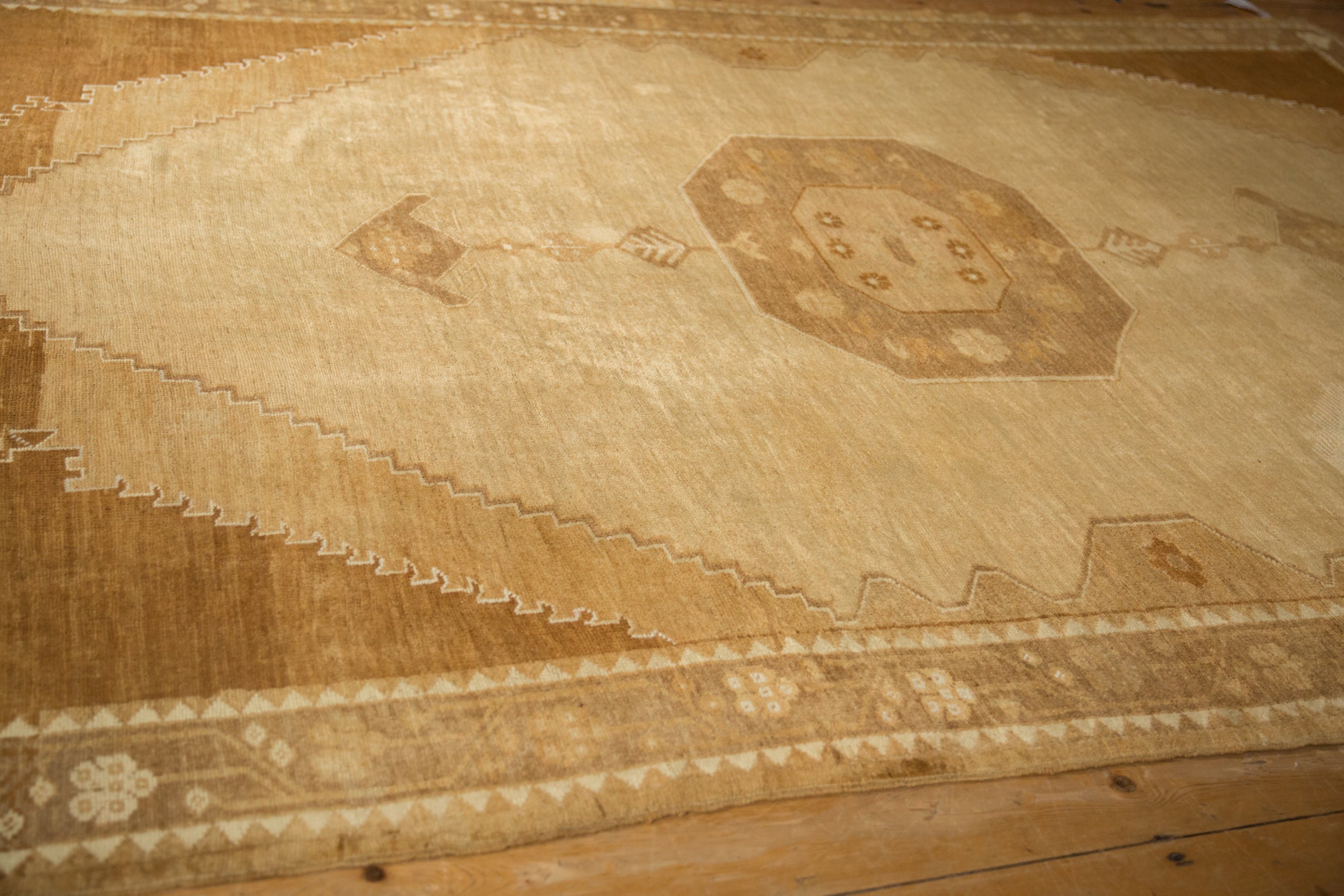 7x10.5 Vintage Distressed Kars Carpet by Old New House® - product image 6 for Resin Society
