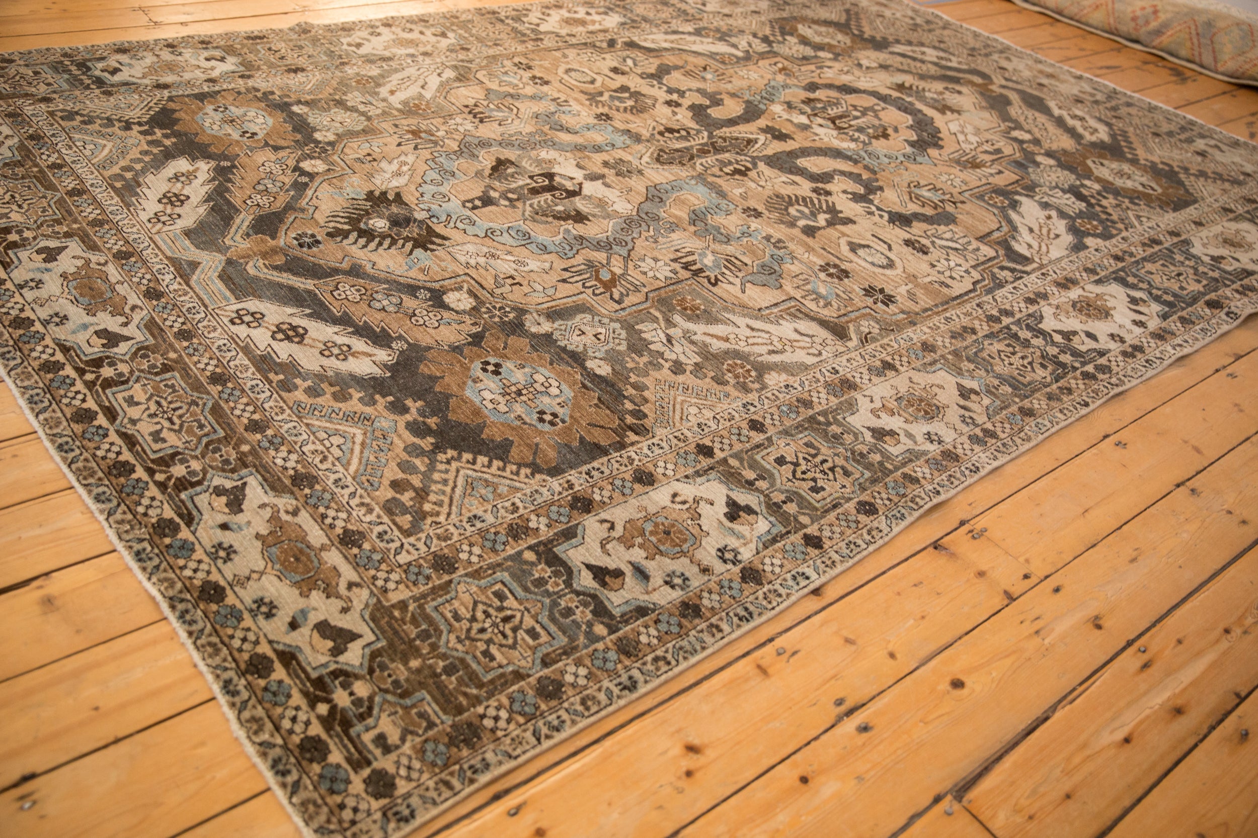 7.5x10.5 Vintage Distressed Khoy Carpet by Old New House® - product image 6 for Resin Society