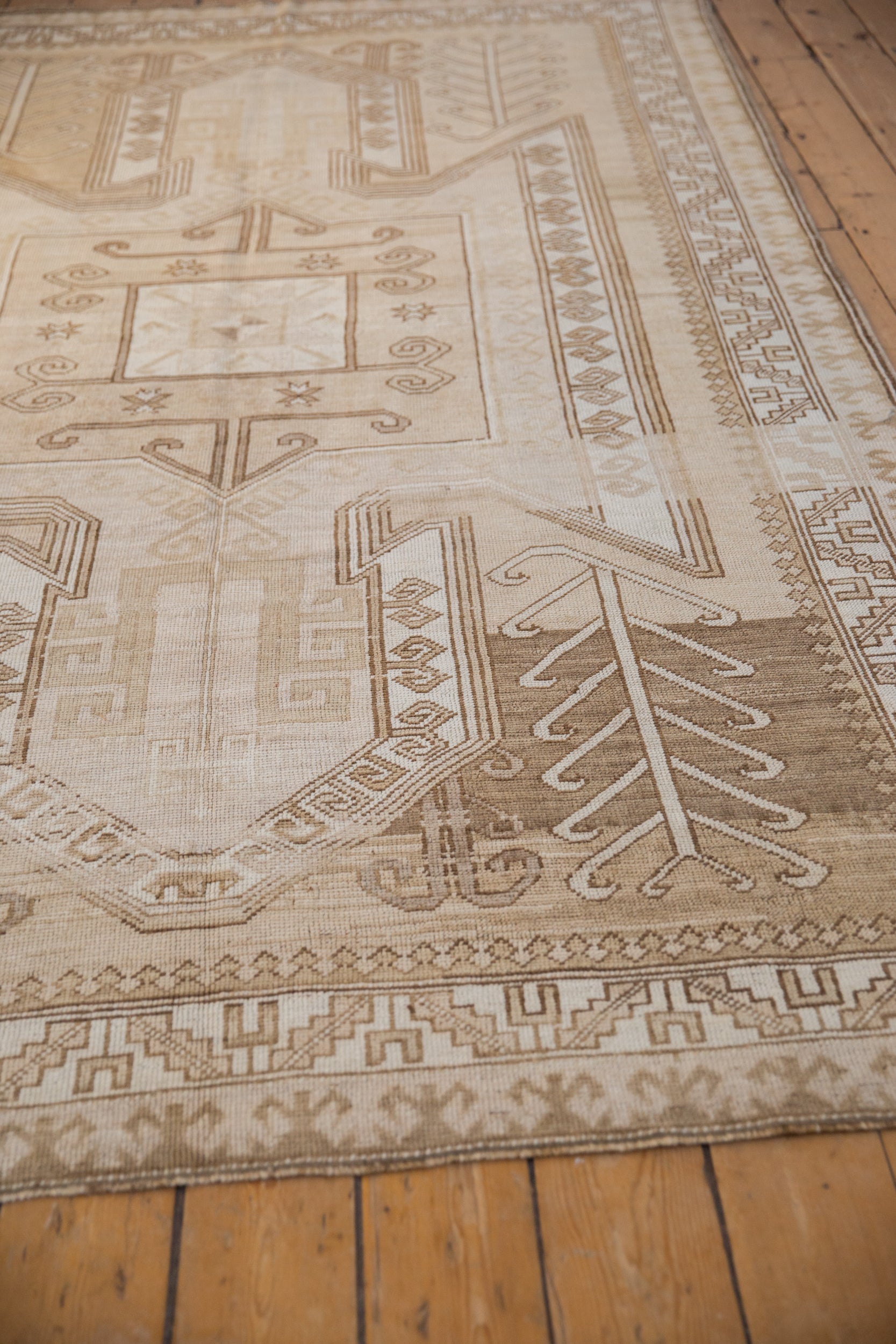 6x10.5 Vintage Distressed Kars Carpet by Old New House® - product image 6 for Resin Society