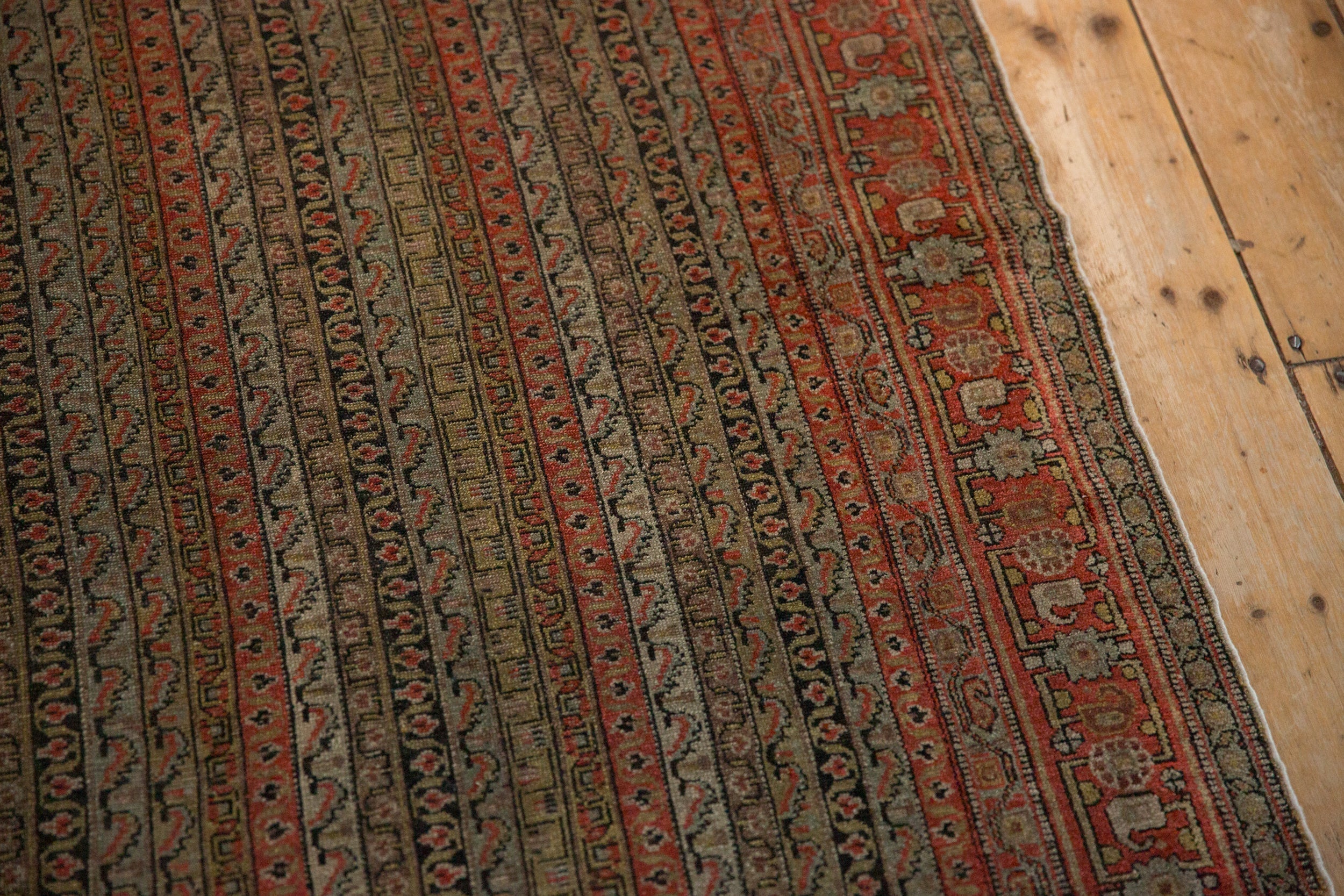 3.5x5 Antique Senneh Rug by Old New House® - product image 7 for Resin Society