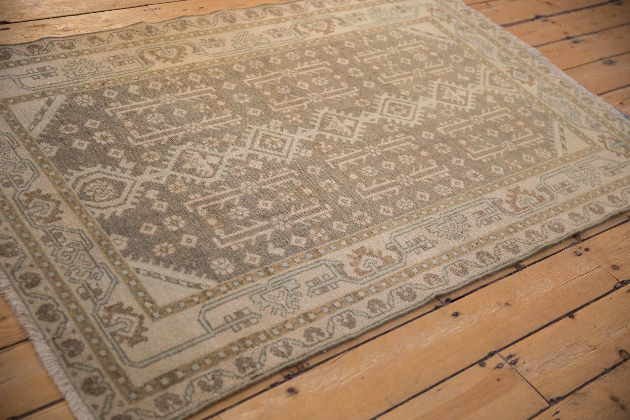 3.5x6 Vintage Distressed Hamadan Rug by Old New House® - product image 5 for Resin Society
