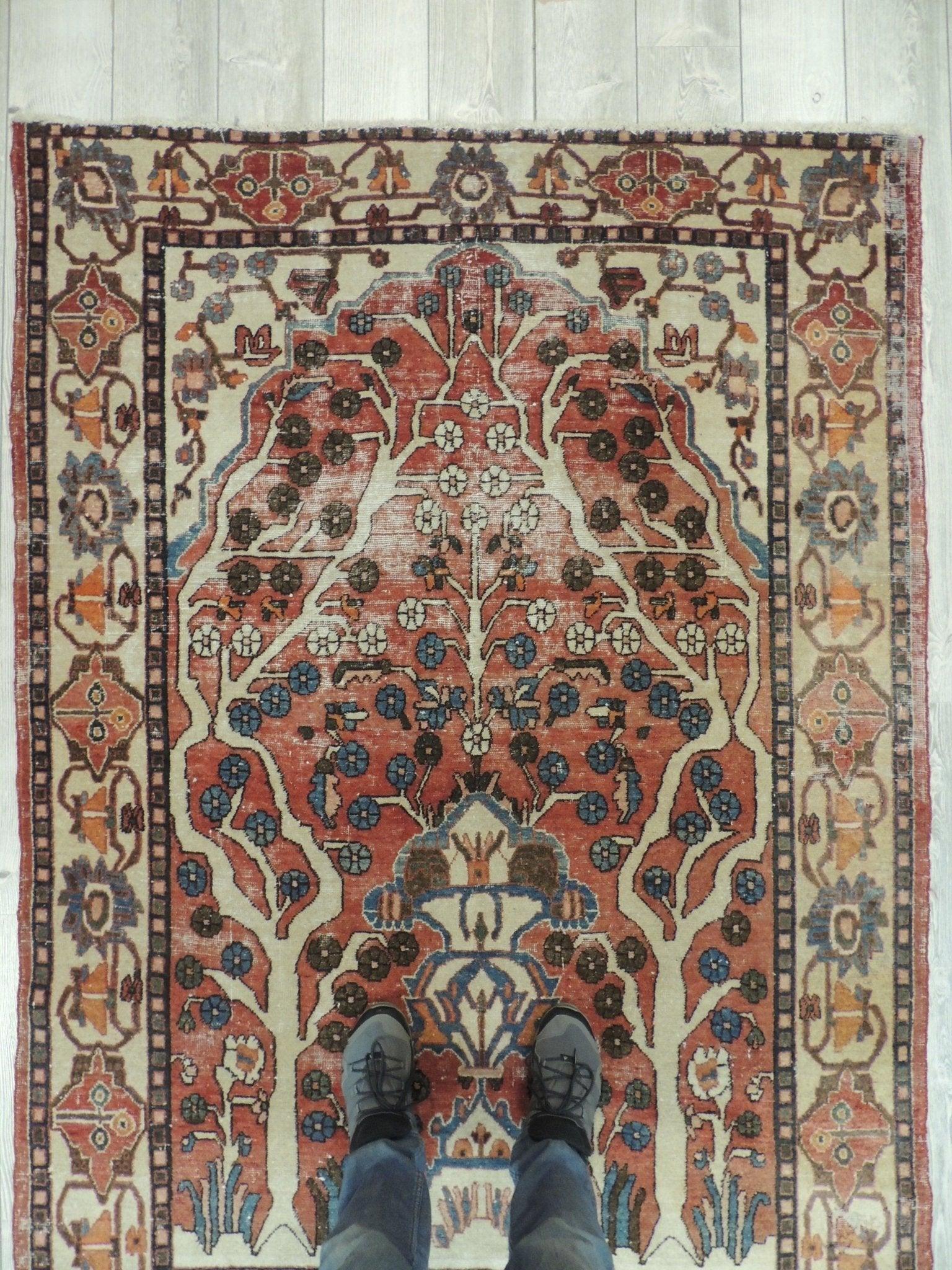 Exquisite Distressed Fine Persian Area Rug 5x7 Ft by Rugistan - product image 8 for Resin Society