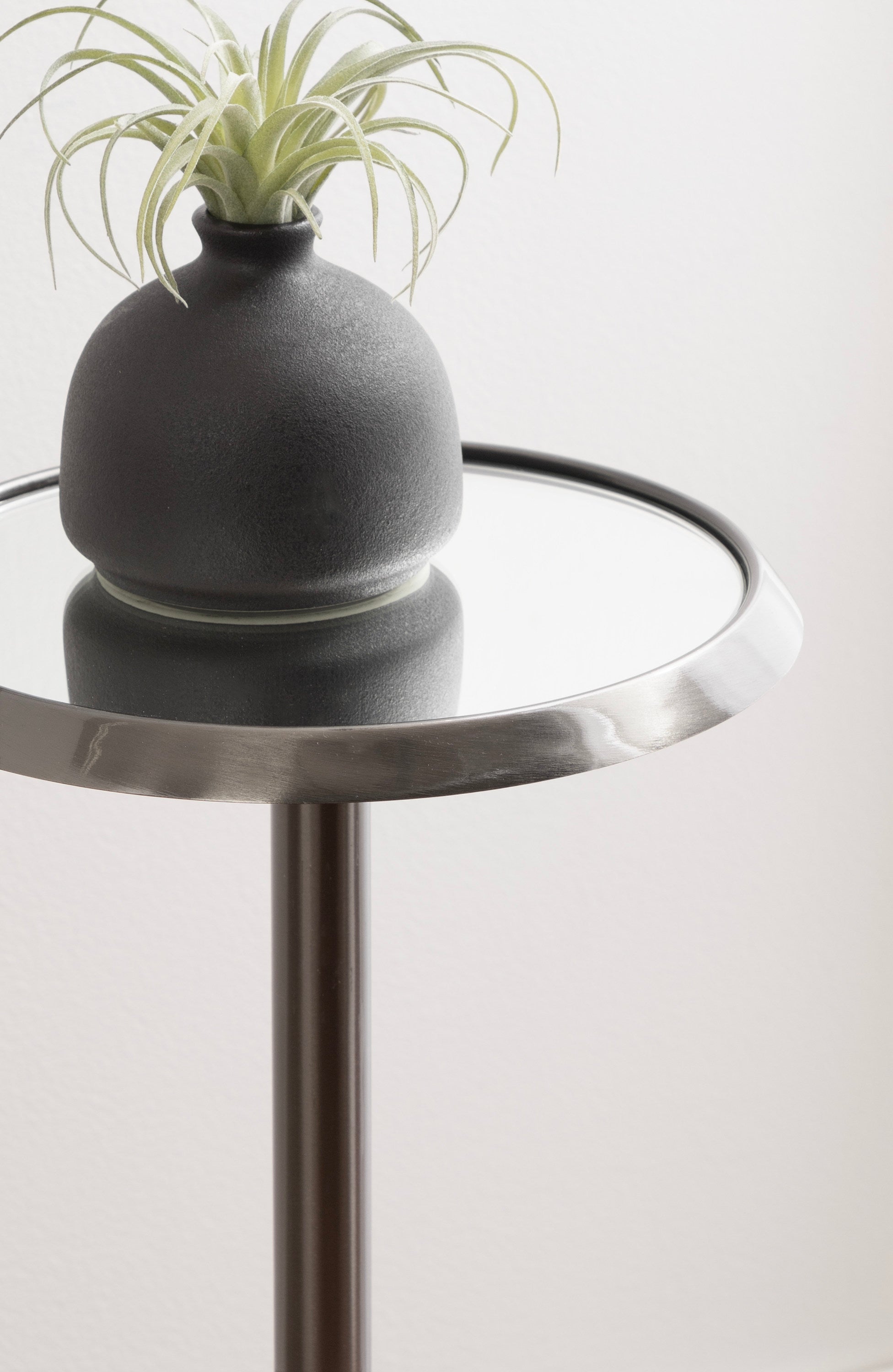 Sanzo Metal Drink Table by kateandlaurel - product image 16 for Resin Society
