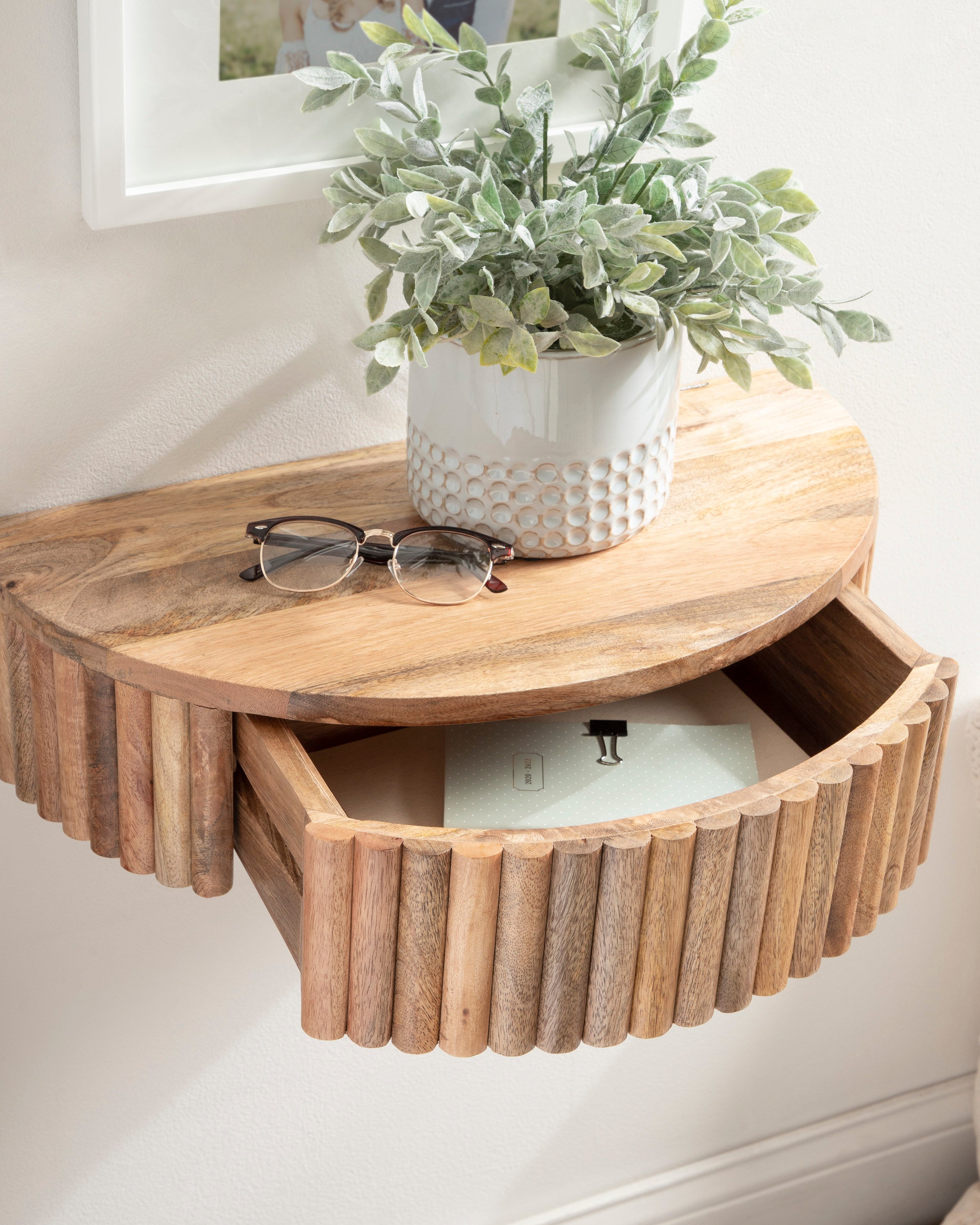 Reid Ribbed Floating Side Table