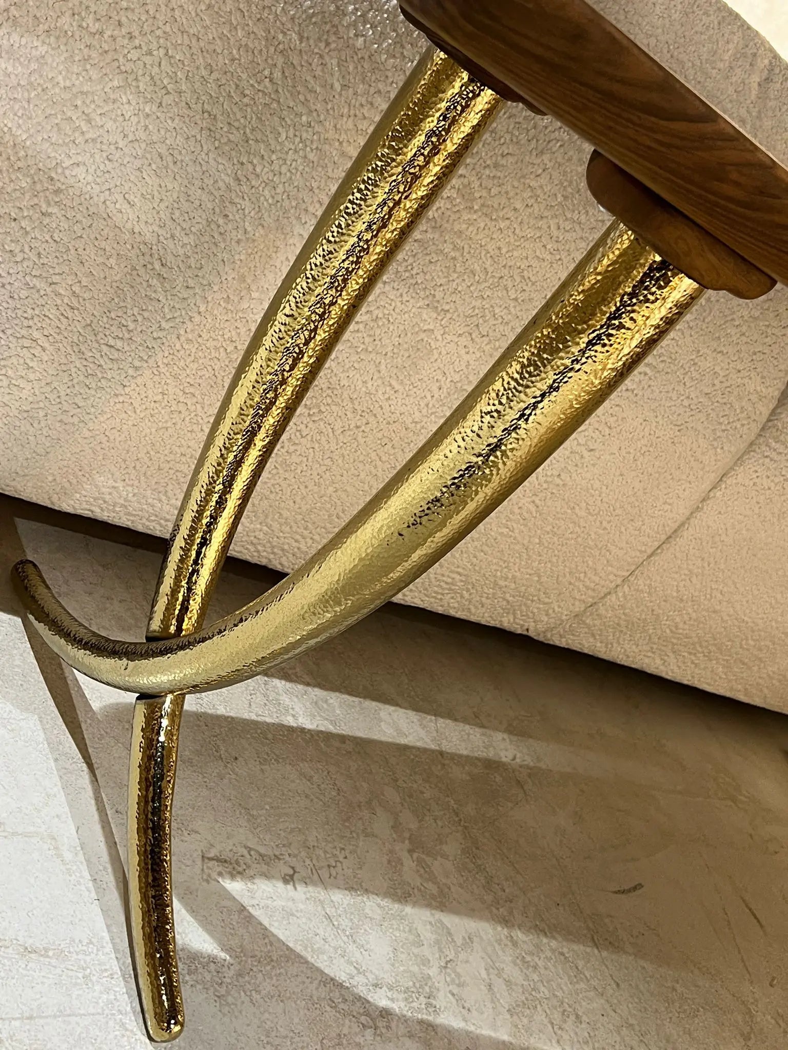 Epoxy Resin Sofa & Console Table by Gizz - product image 7 for Resin Society