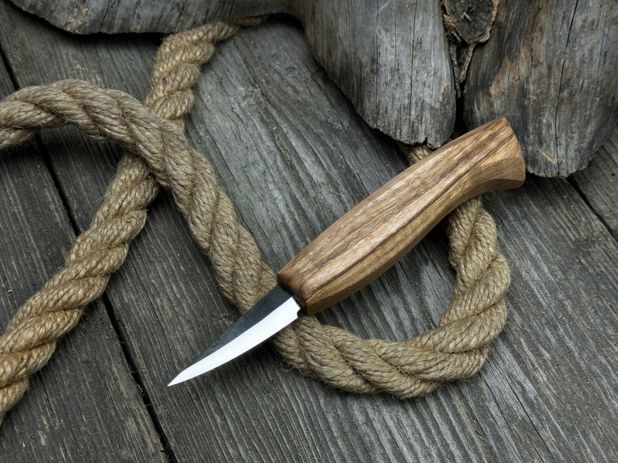 Skewed Detail Knife with 5.5 cm blade and ash wood handle by Sharky Forged Steel Tools