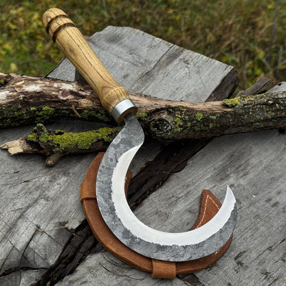 Hand-forged small sickle with 9 cm carbon steel blade and ash wood handle