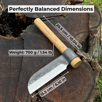 Hand-forged splitting froe with 15.5 cm carbon steel blade and ash wood handle
