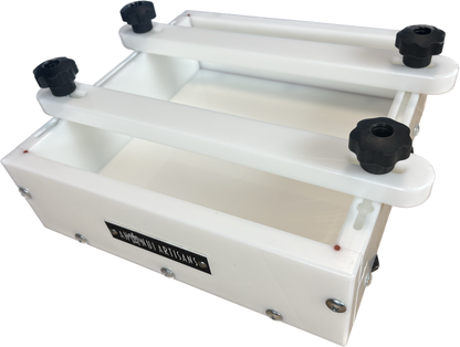 Ahonui Artisans 11x11x3 inch HDPE epoxy resin casting form with clamps and leveling feet